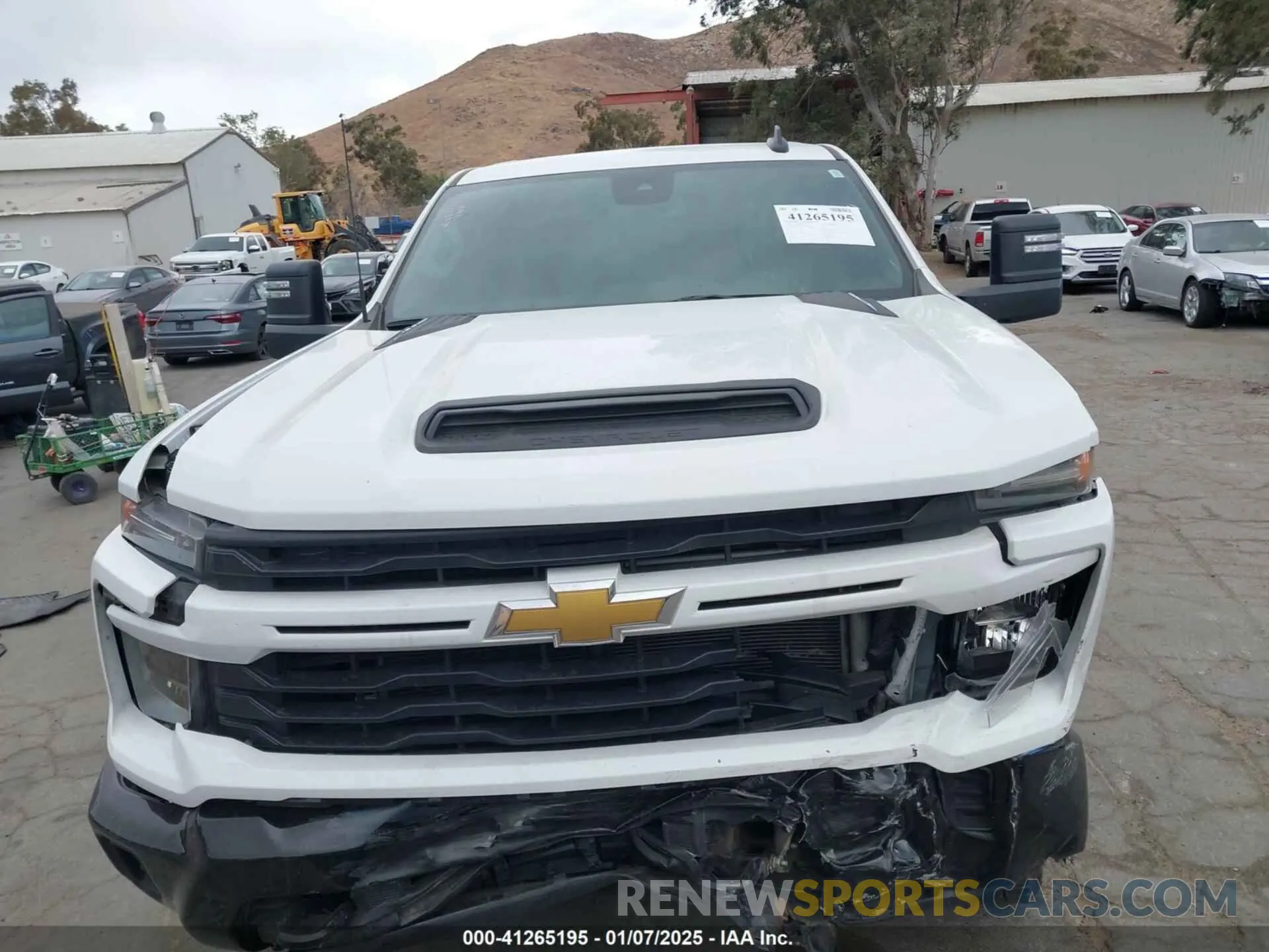 12 fotografías del automóvil dañado 1GC4WME74RF348004 CHEVROLET SILVERADO 2500HD 2024