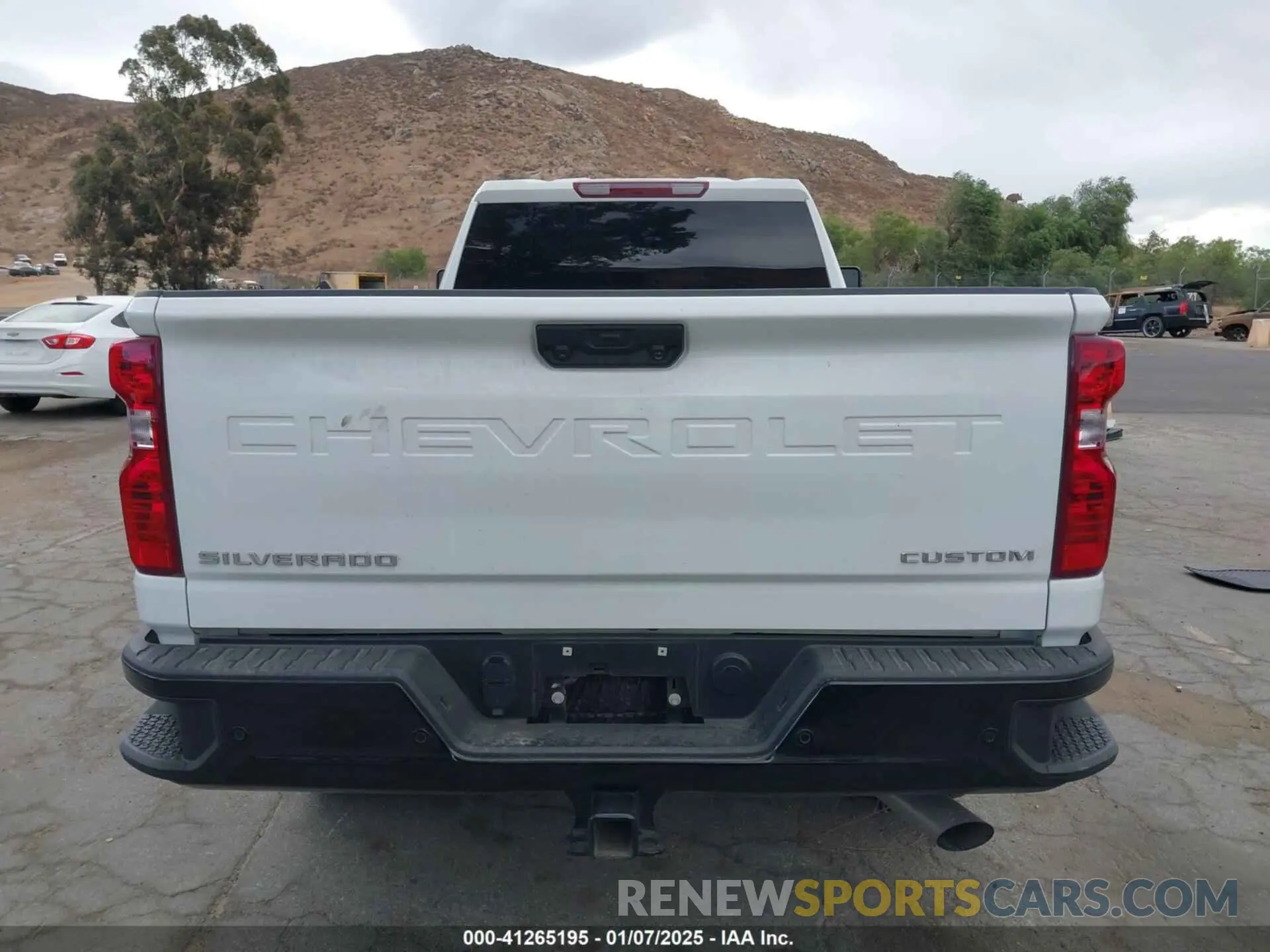 15 fotografías del automóvil dañado 1GC4WME74RF348004 CHEVROLET SILVERADO 2500HD 2024