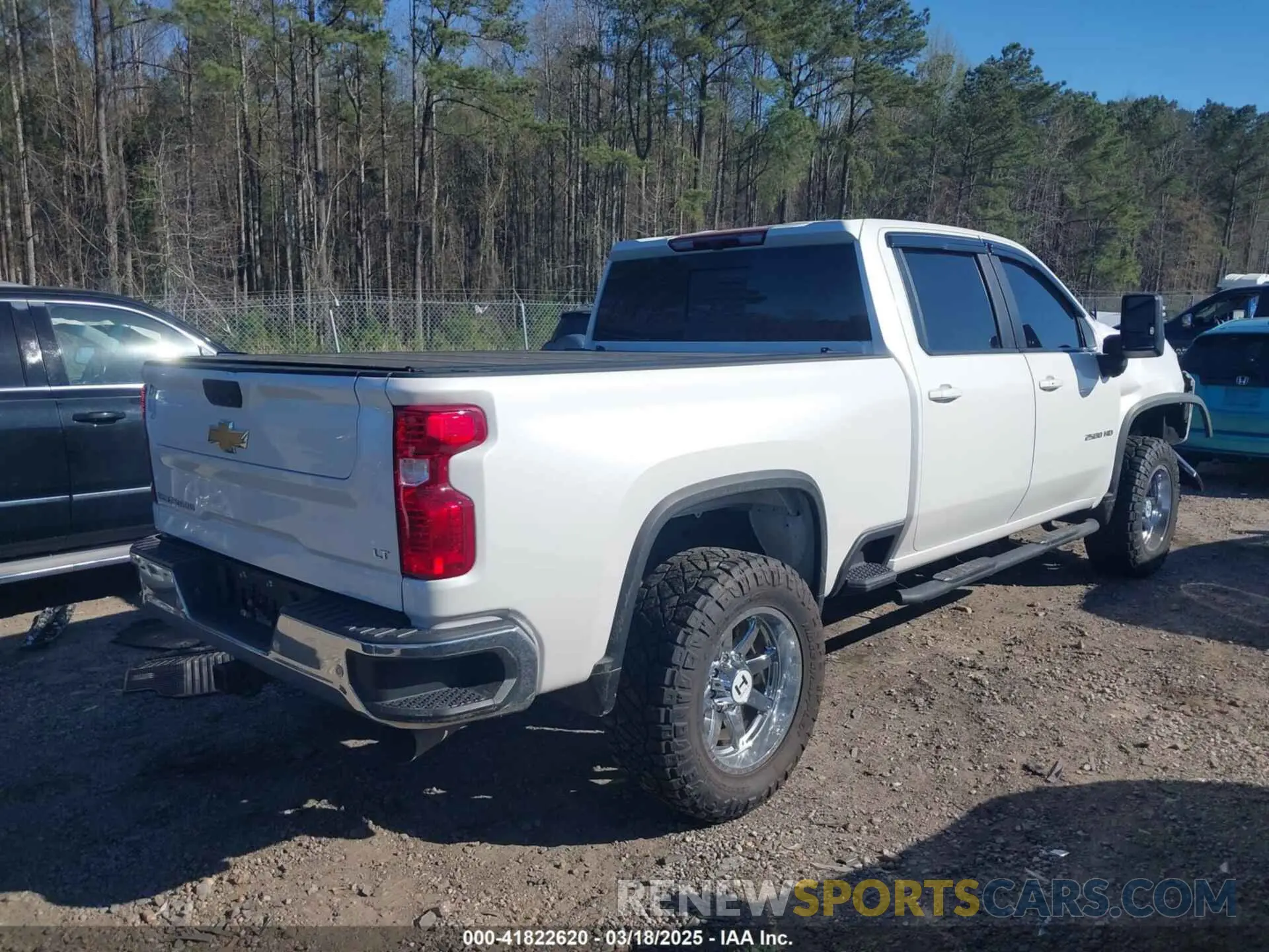 4 fotografías del automóvil dañado 1GC4YNEY1RF185367 CHEVROLET SILVERADO 2500HD 2024