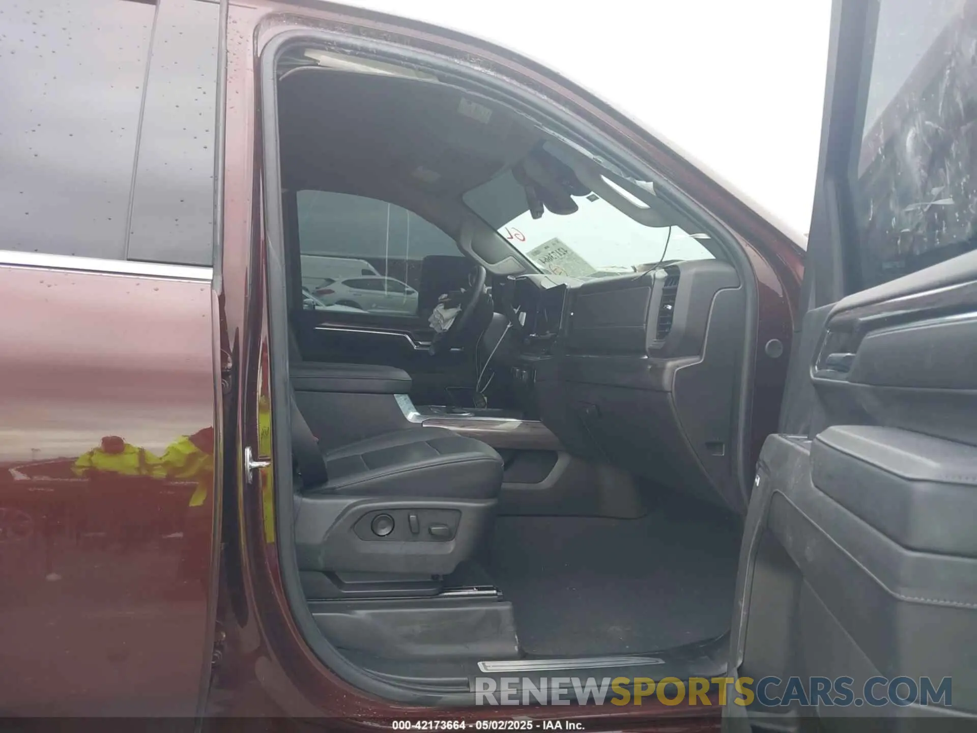 6 fotografías del automóvil dañado 1GC4YPEY6RF337932 CHEVROLET SILVERADO 2500HD 2024