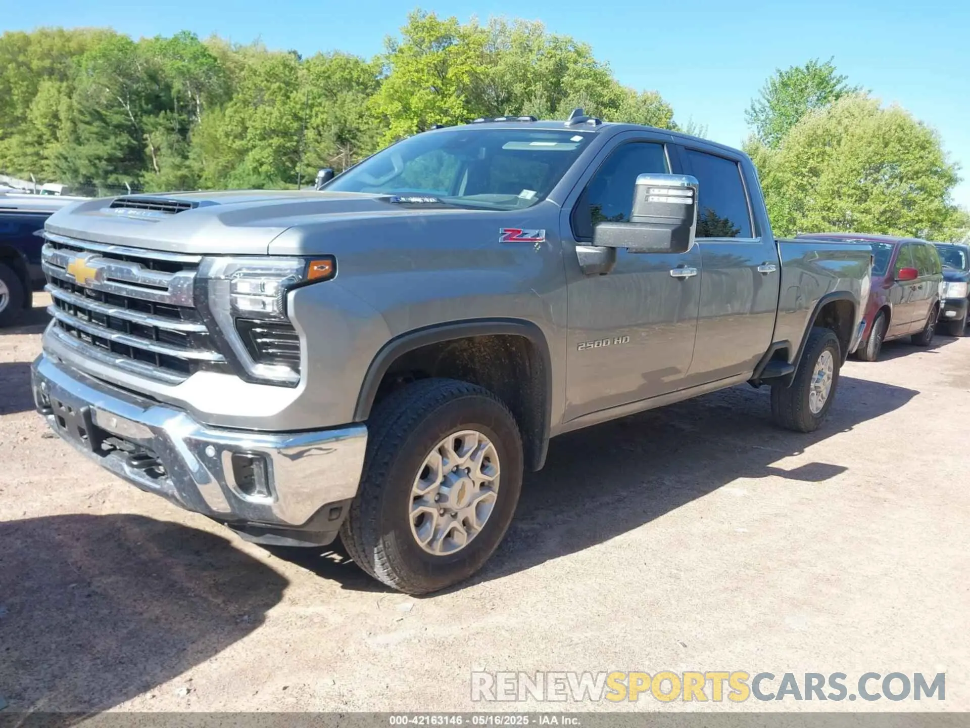 2 fotografías del automóvil dañado 1GC4YPEY9RF138311 CHEVROLET SILVERADO 2500HD 2024