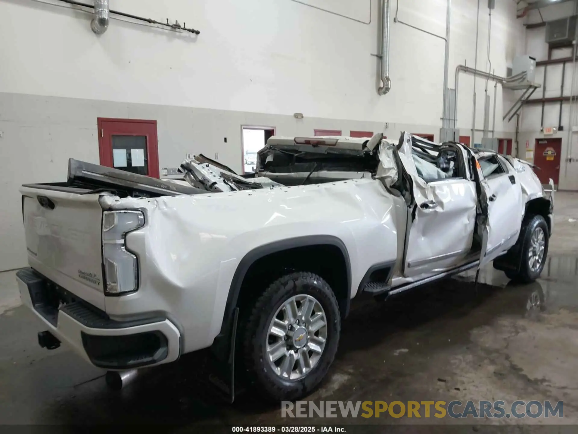 3 fotografías del automóvil dañado 1GC4YREY3RF366445 CHEVROLET SILVERADO 2500HD 2024