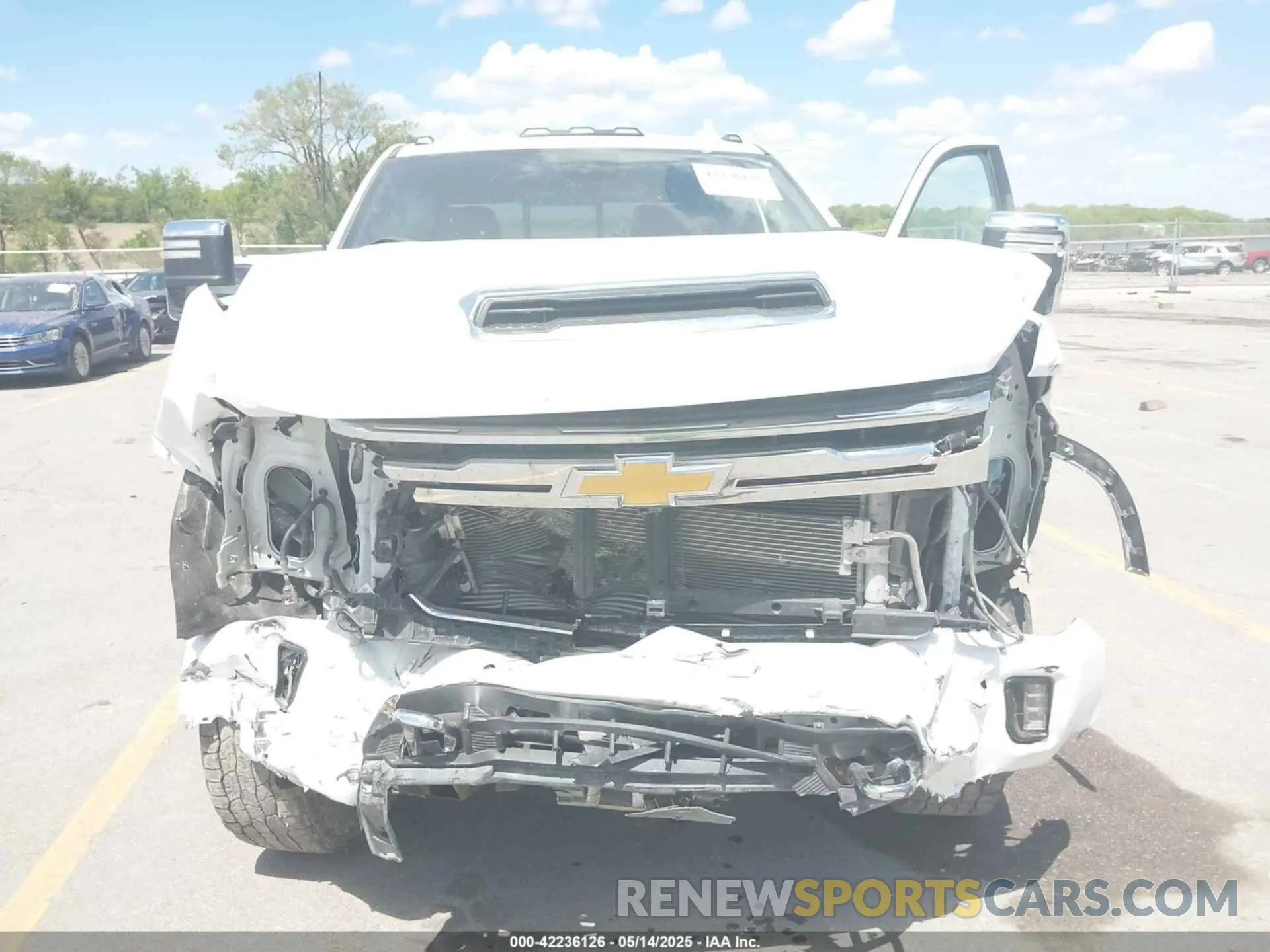 6 fotografías del automóvil dañado 1GC4YREY9RF146114 CHEVROLET SILVERADO 2500HD 2024