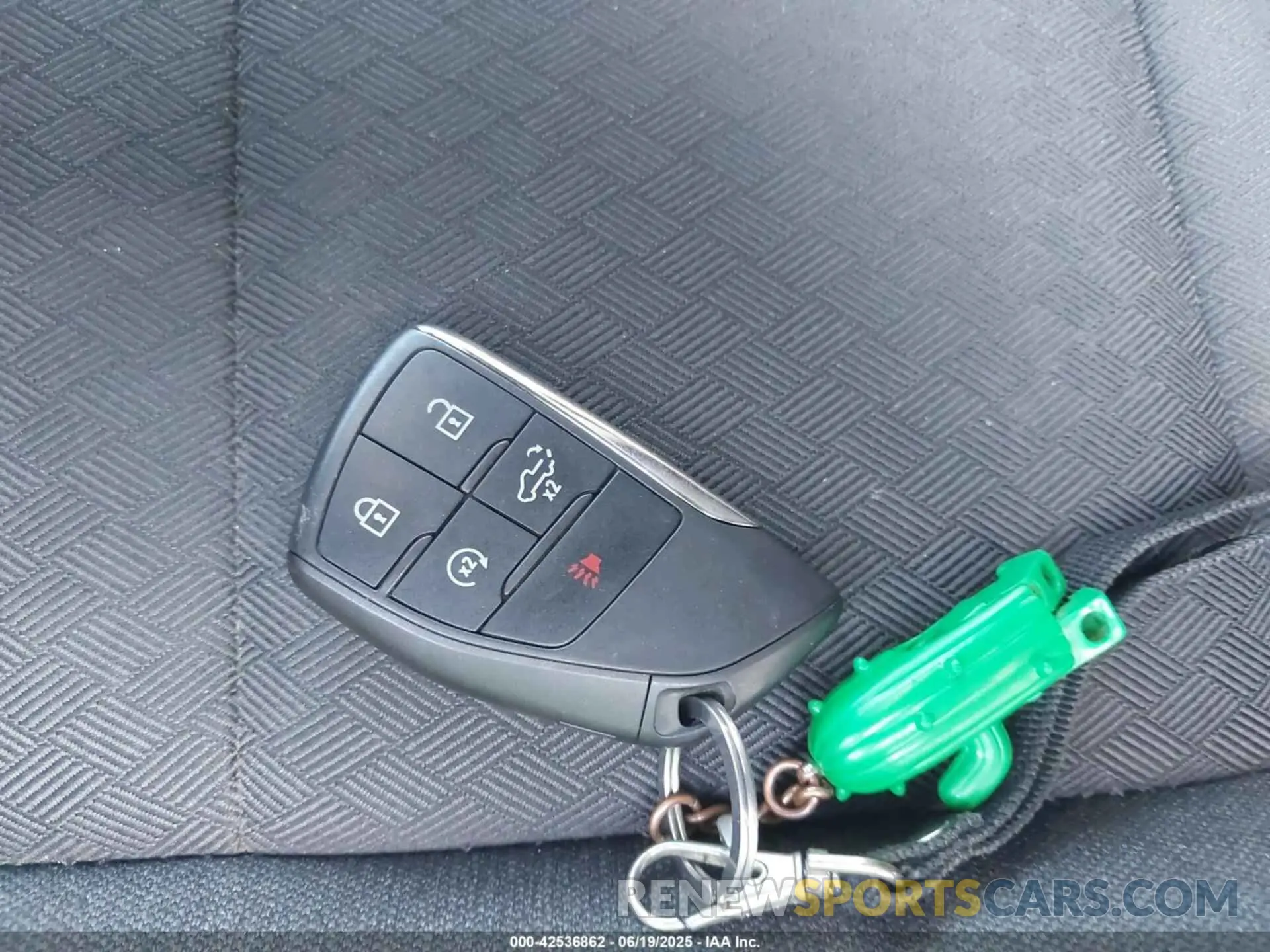11 fotografías del automóvil dañado 1GC5YNE79RF122822 CHEVROLET SILVERADO 2500HD 2024
