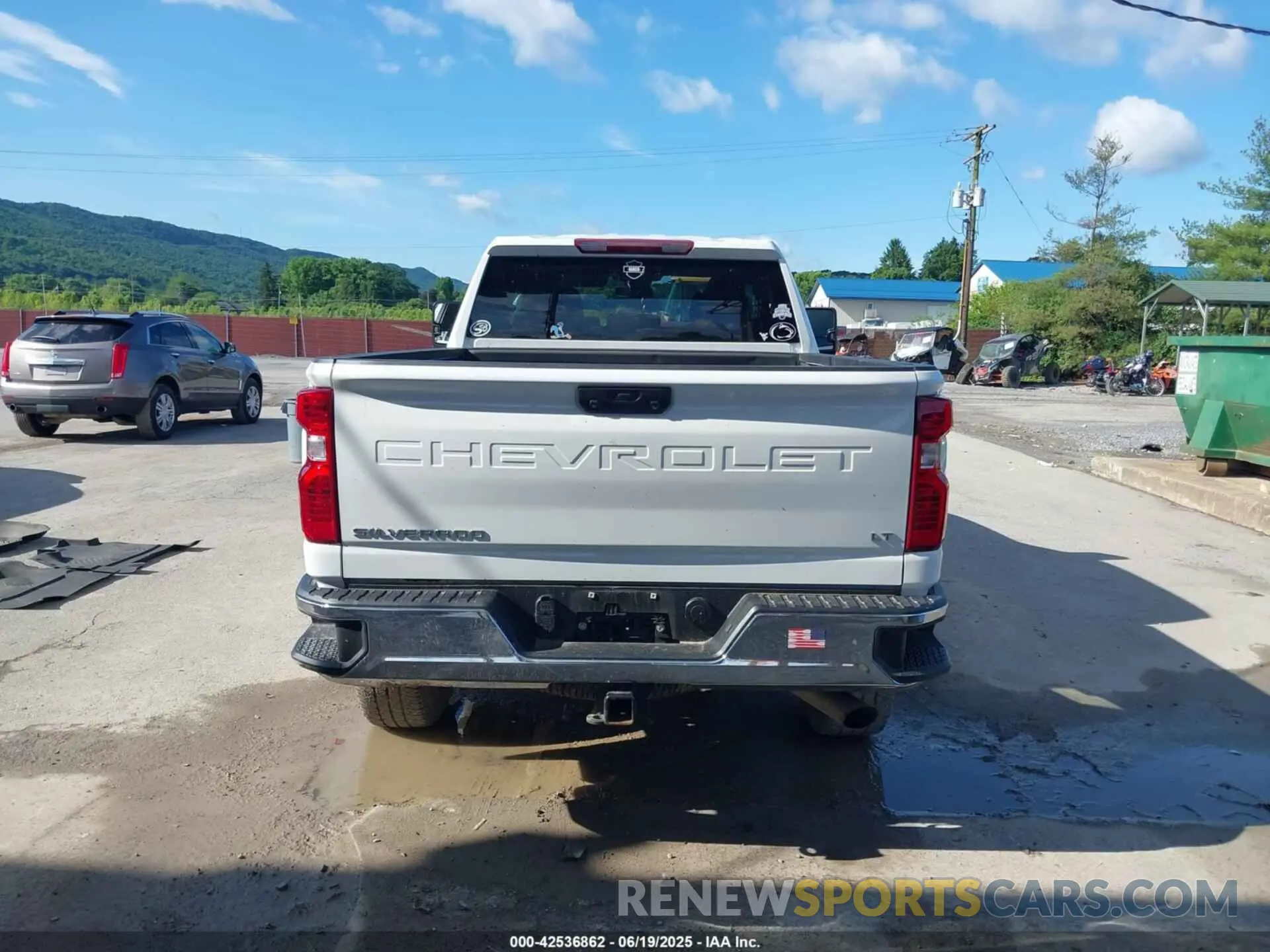 15 fotografías del automóvil dañado 1GC5YNE79RF122822 CHEVROLET SILVERADO 2500HD 2024