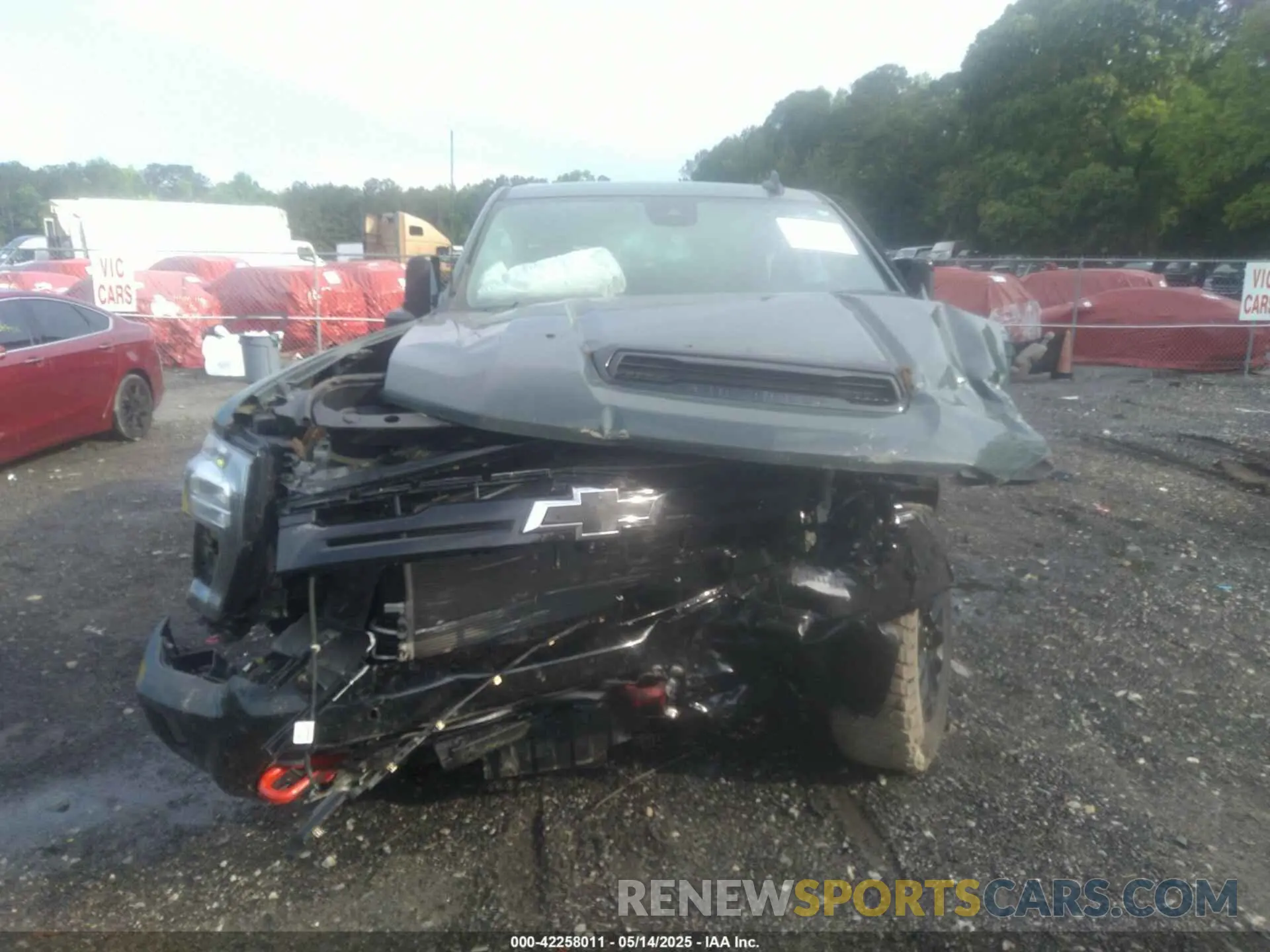 12 fotografías del automóvil dañado 1GC4KNE73SF150781 CHEVROLET SILVERADO 2500HD 2025