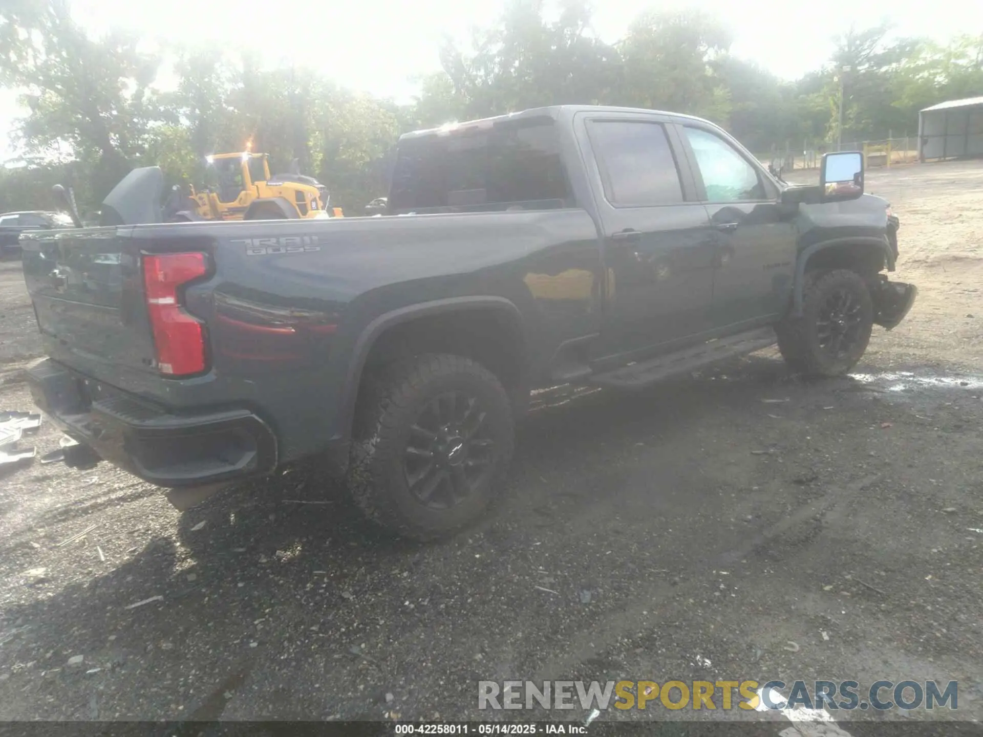 4 fotografías del automóvil dañado 1GC4KNE73SF150781 CHEVROLET SILVERADO 2500HD 2025