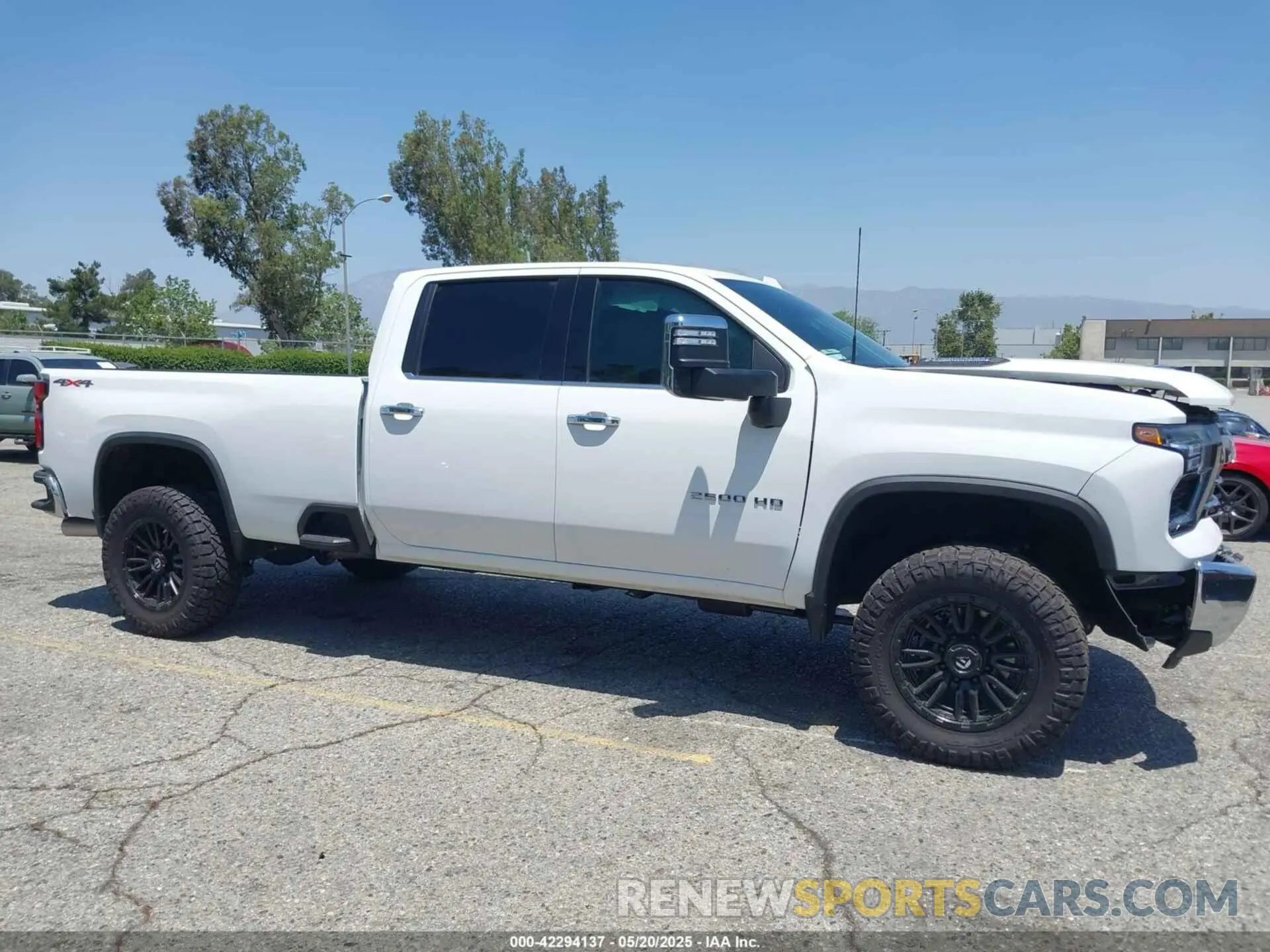 14 fotografías del automóvil dañado 1GC4KPEY7SF148925 CHEVROLET SILVERADO 2500HD 2025