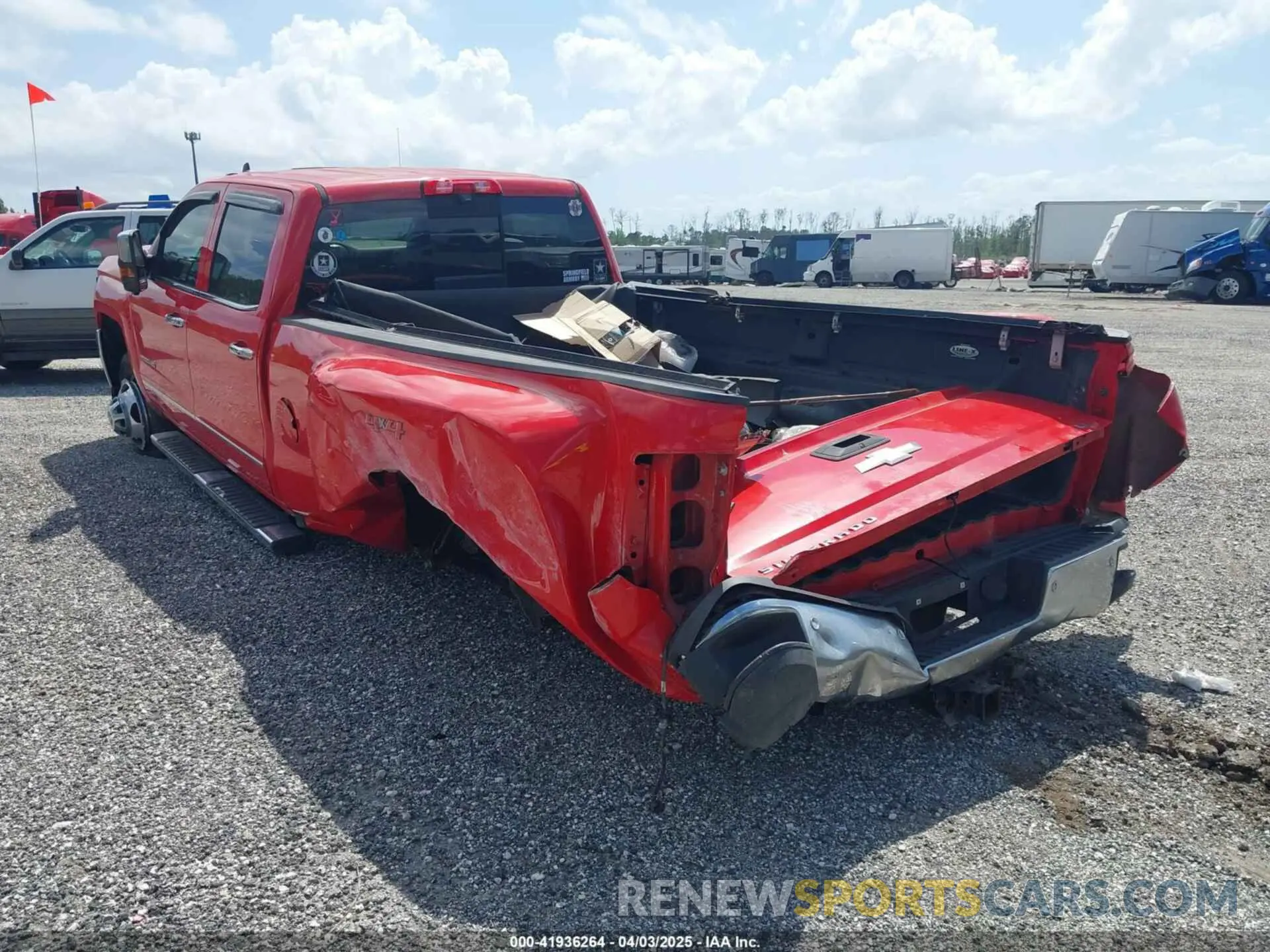 3 fotografías del automóvil dañado 1GC4KXEY3KF230120 CHEVROLET SILVERADO 3500HD 2019