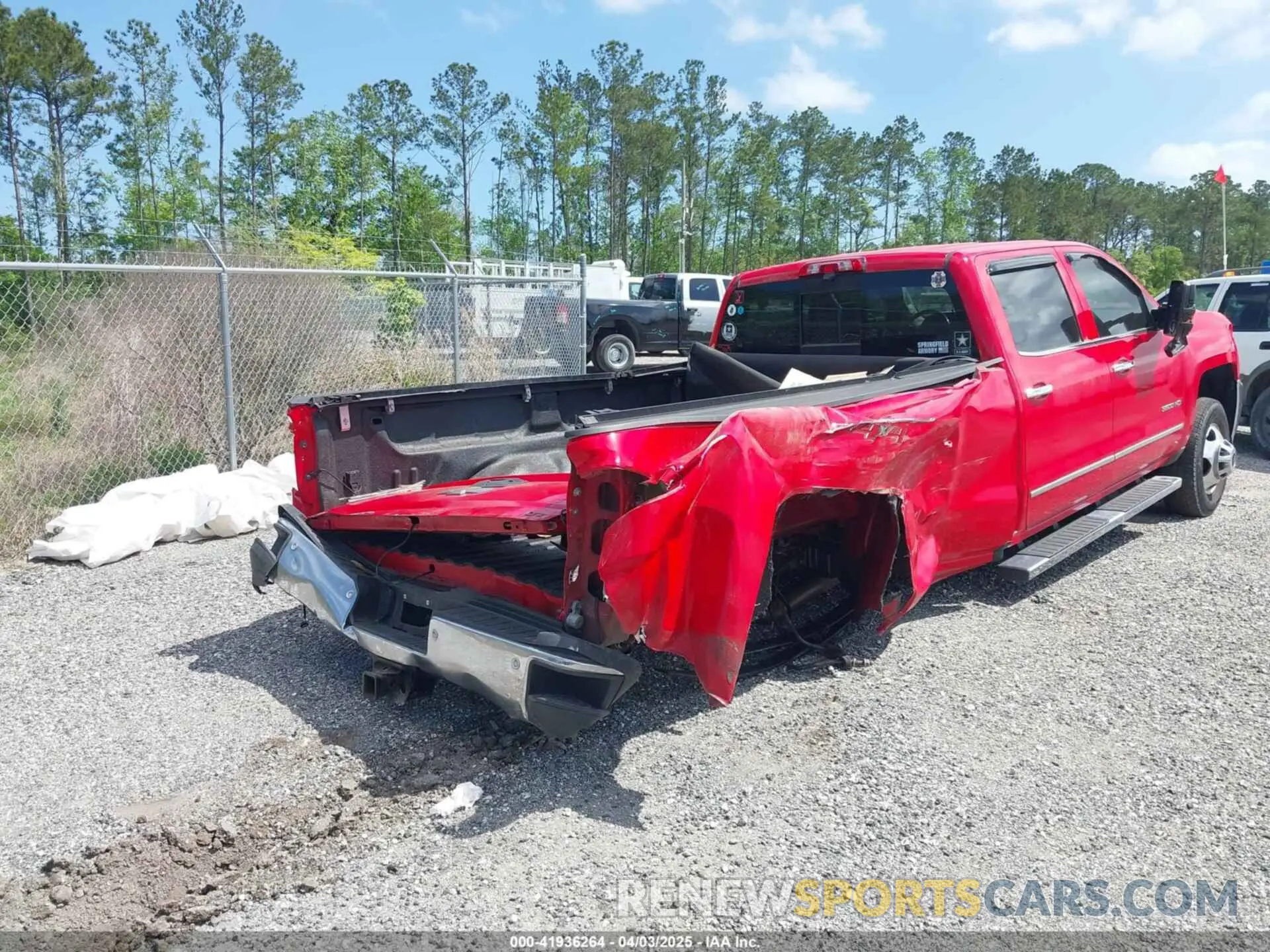 4 fotografías del automóvil dañado 1GC4KXEY3KF230120 CHEVROLET SILVERADO 3500HD 2019