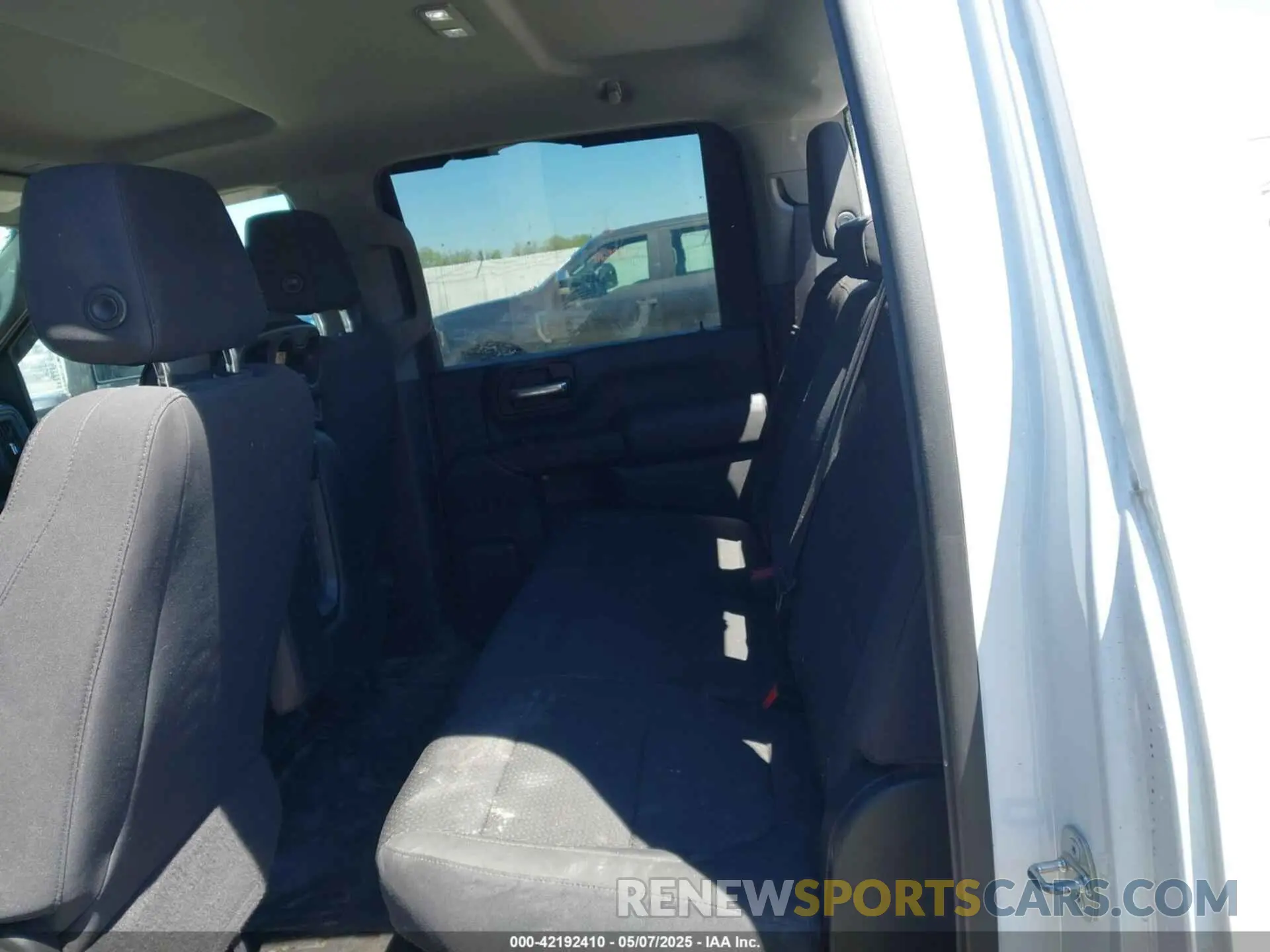 6 fotografías del automóvil dañado 1GC4YSEY9LF210876 CHEVROLET SILVERADO 3500HD 2020