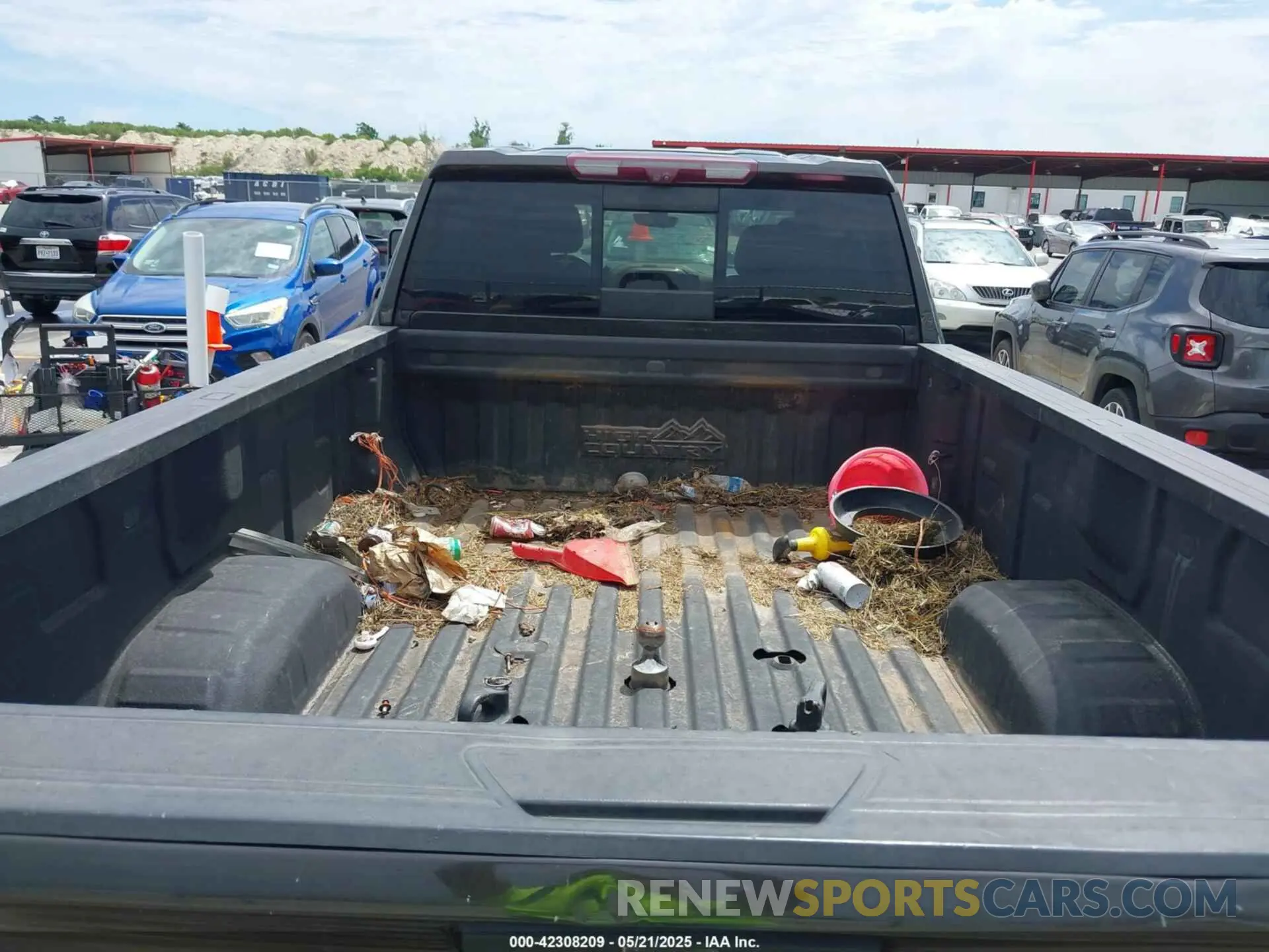 6 fotografías del automóvil dañado 1GC4YVEY1LF295648 CHEVROLET SILVERADO 3500HD 2020