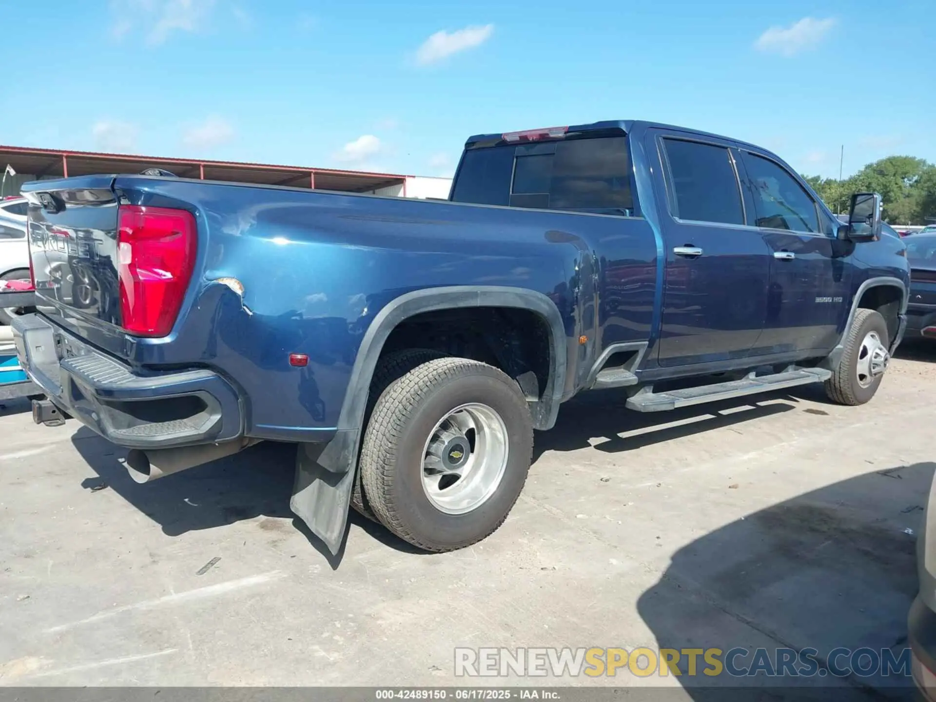 4 fotografías del automóvil dañado 1GC4YVEY9LF213150 CHEVROLET SILVERADO 3500HD 2020