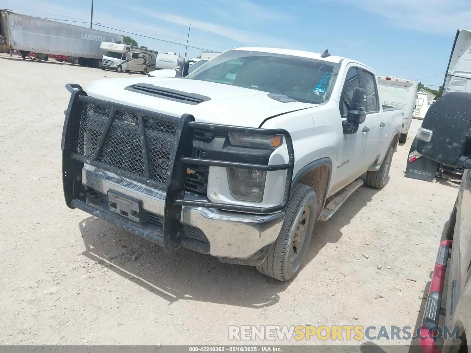 2 fotografías del automóvil dañado 1GC4YSE7XNF196447 CHEVROLET SILVERADO 3500HD 2022