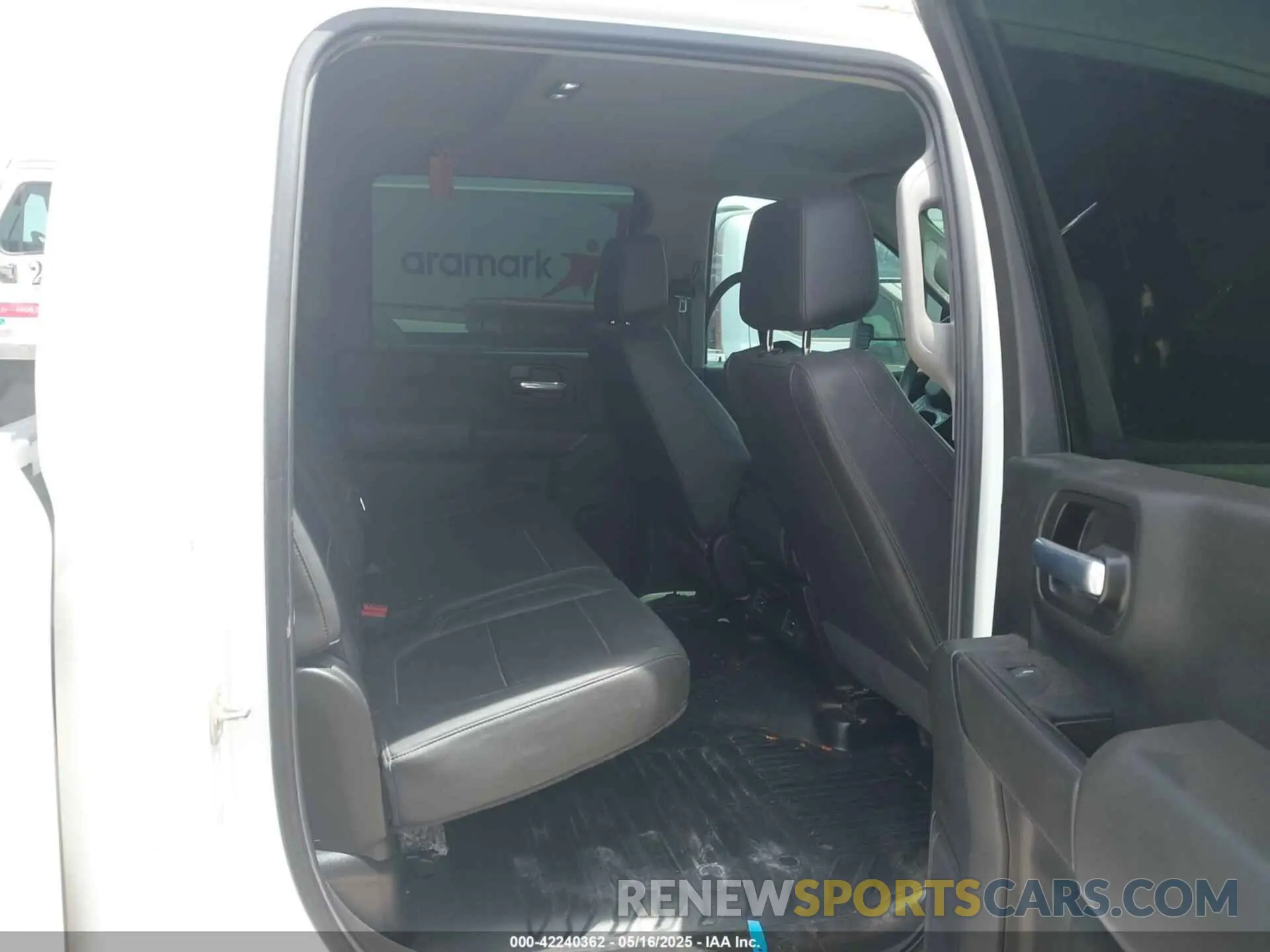 6 fotografías del automóvil dañado 1GC4YSE7XNF196447 CHEVROLET SILVERADO 3500HD 2022