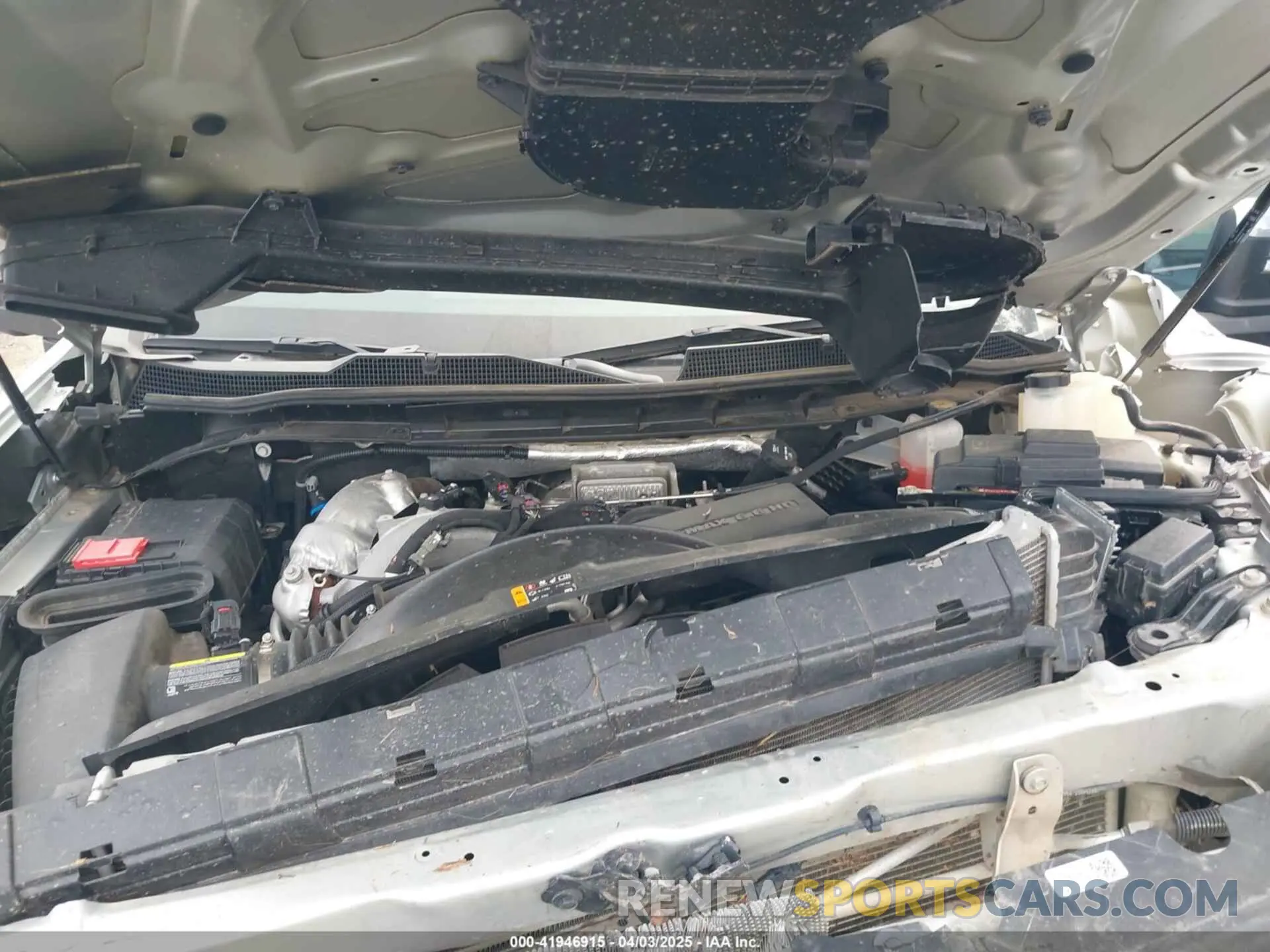9 fotografías del automóvil dañado 1GC4YUEY1NF163633 CHEVROLET SILVERADO 3500HD 2022