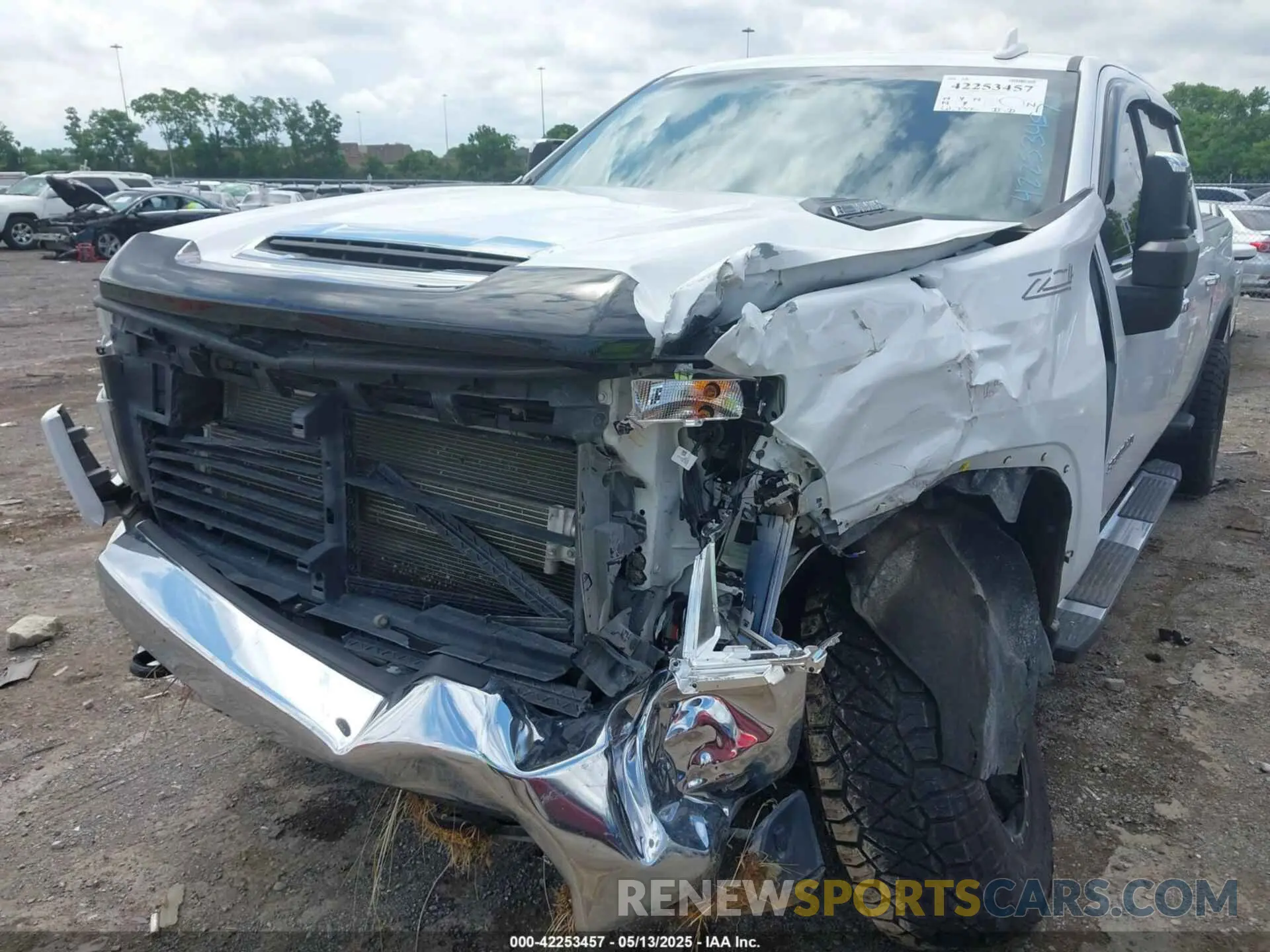 13 fotografías del automóvil dañado 1GC4YUEY6NF116999 CHEVROLET SILVERADO 3500HD 2022
