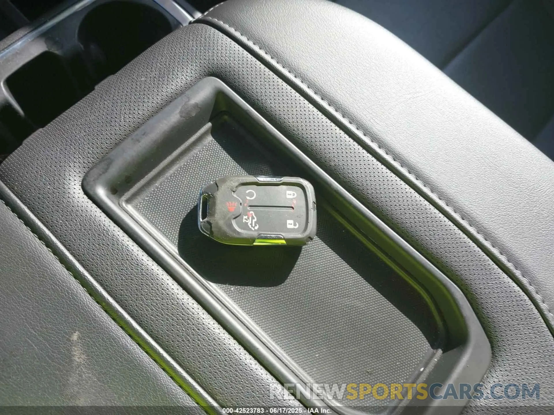 11 fotografías del automóvil dañado 1GC4YVEY1NF239082 CHEVROLET SILVERADO 3500HD 2022
