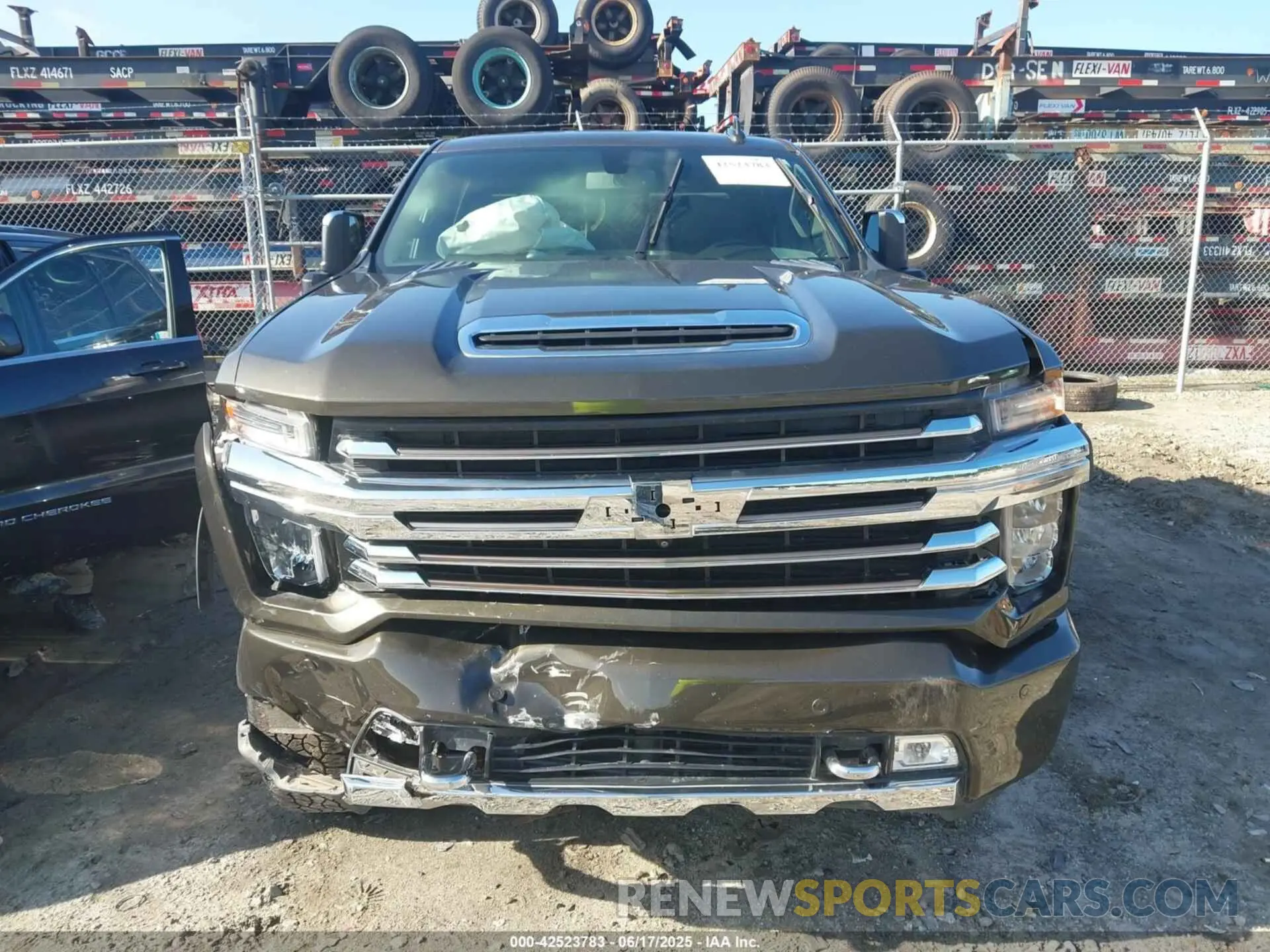 12 fotografías del automóvil dañado 1GC4YVEY1NF239082 CHEVROLET SILVERADO 3500HD 2022