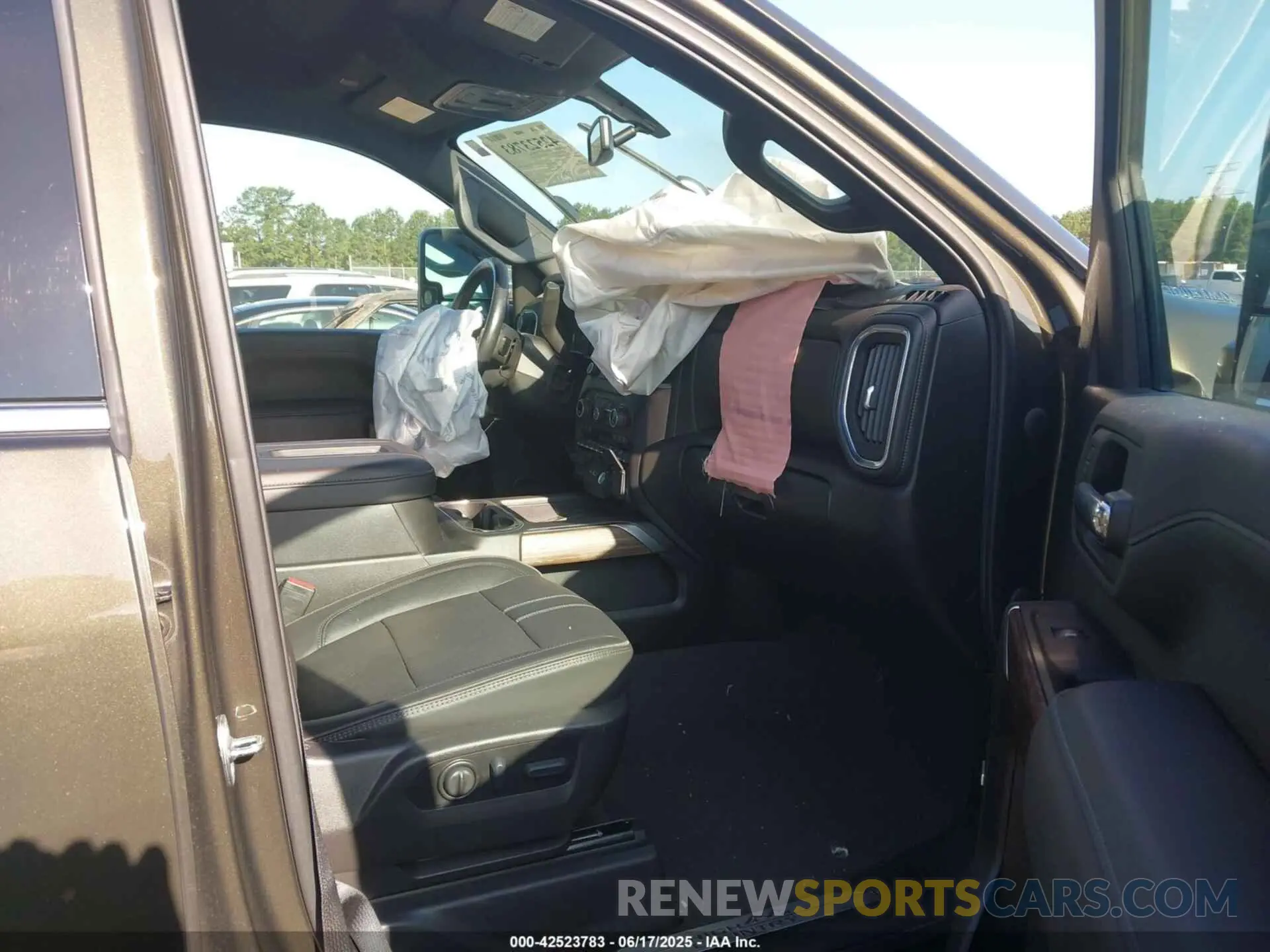 5 fotografías del automóvil dañado 1GC4YVEY1NF239082 CHEVROLET SILVERADO 3500HD 2022