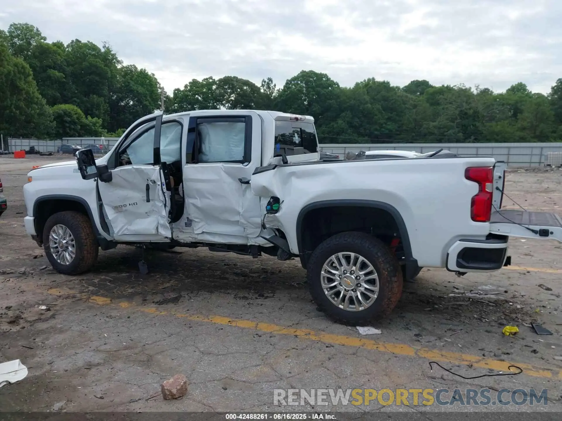 14 fotografías del automóvil dañado 1GC4YVEY2NF120358 CHEVROLET SILVERADO 3500HD 2022