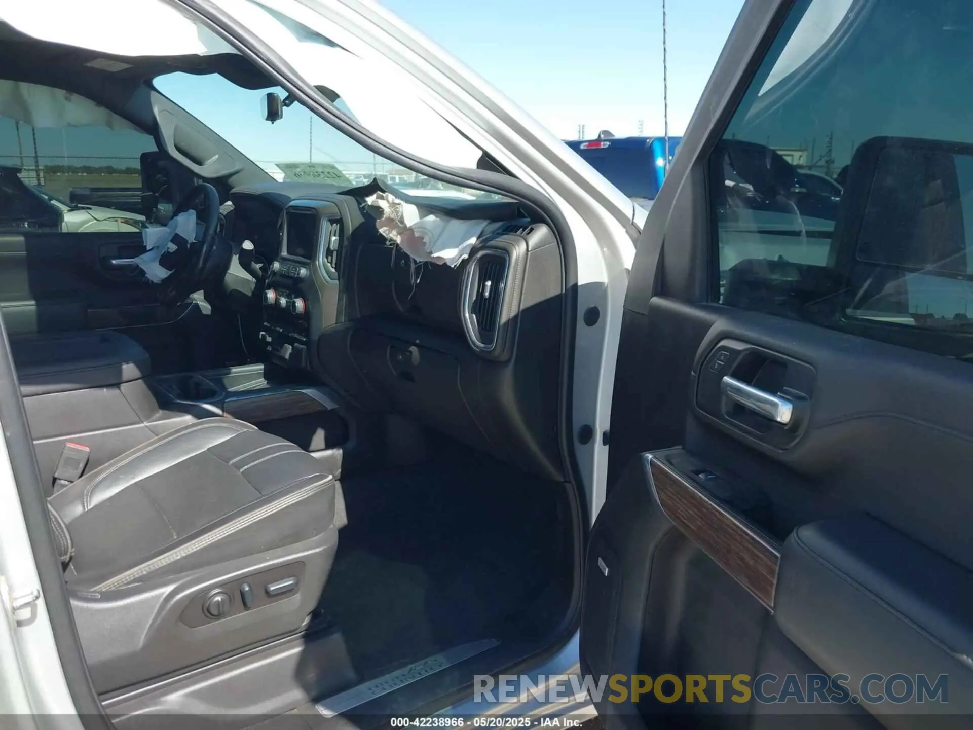 7 fotografías del automóvil dañado 1GC4YVEY9NF302705 CHEVROLET SILVERADO 3500HD 2022