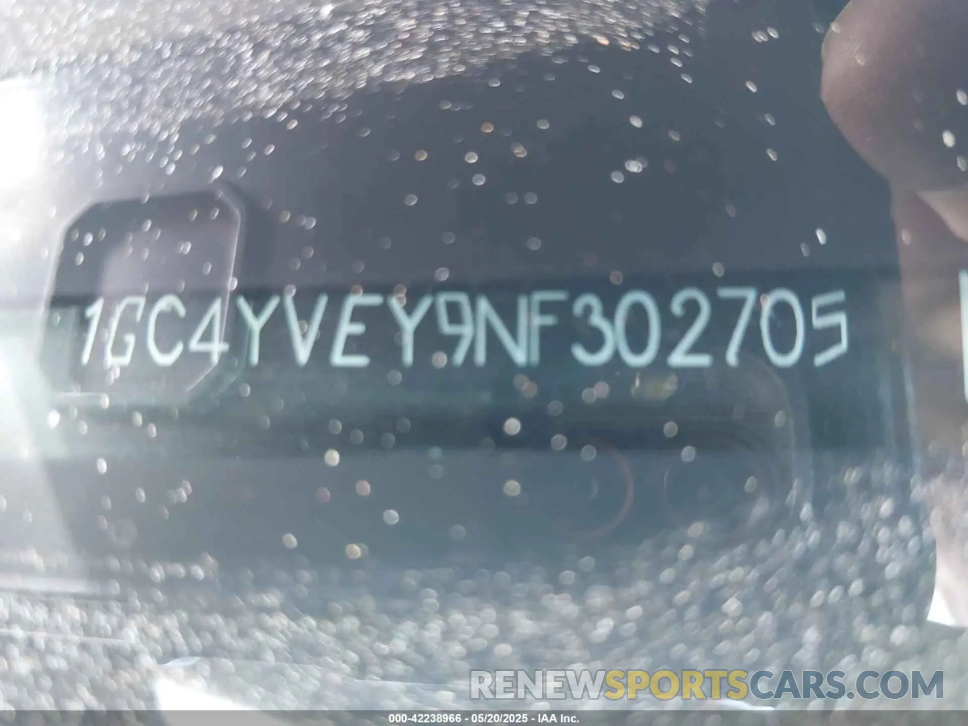 8 fotografías del automóvil dañado 1GC4YVEY9NF302705 CHEVROLET SILVERADO 3500HD 2022