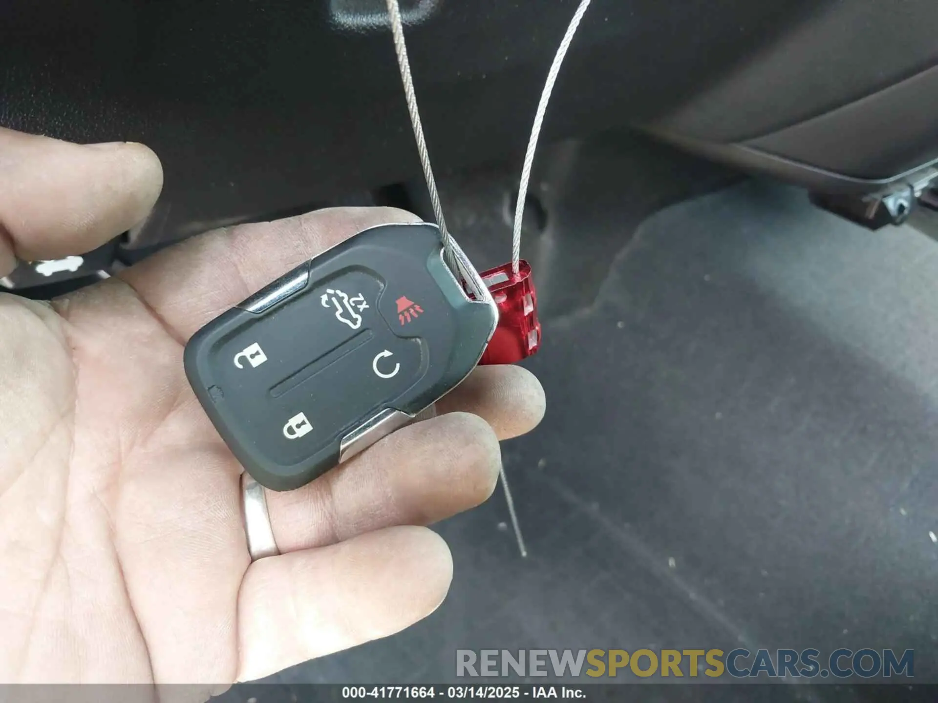 11 fotografías del automóvil dañado 2GC4WSEY2N1100168 CHEVROLET SILVERADO 3500HD 2022