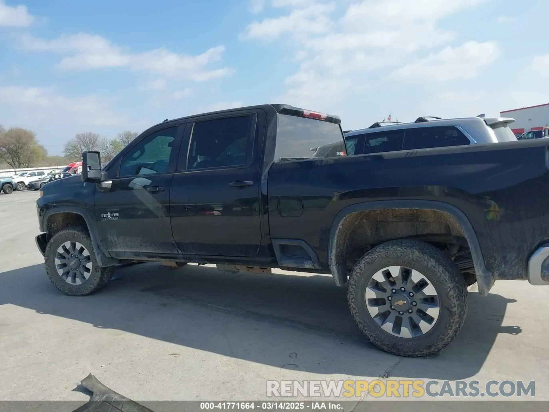 15 fotografías del automóvil dañado 2GC4WSEY2N1100168 CHEVROLET SILVERADO 3500HD 2022