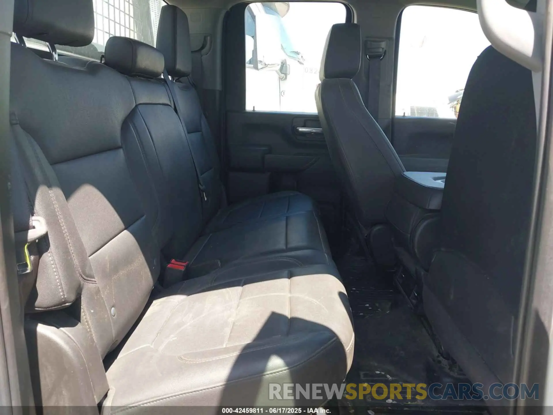 7 fotografías del automóvil dañado 1GC5YSE71PF234946 CHEVROLET SILVERADO 3500HD 2023