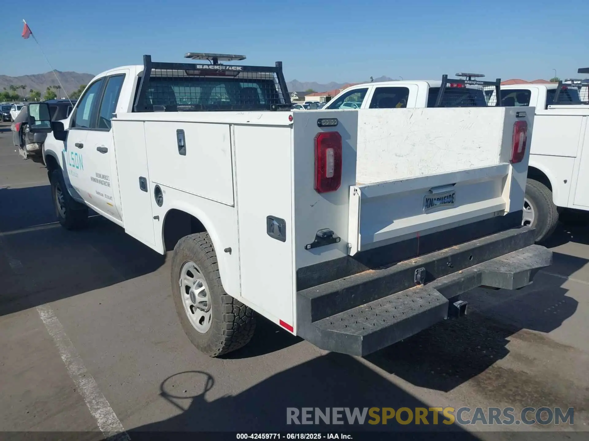 3 fotografías del automóvil dañado 1GC5YSE73PF236181 CHEVROLET SILVERADO 3500HD 2023