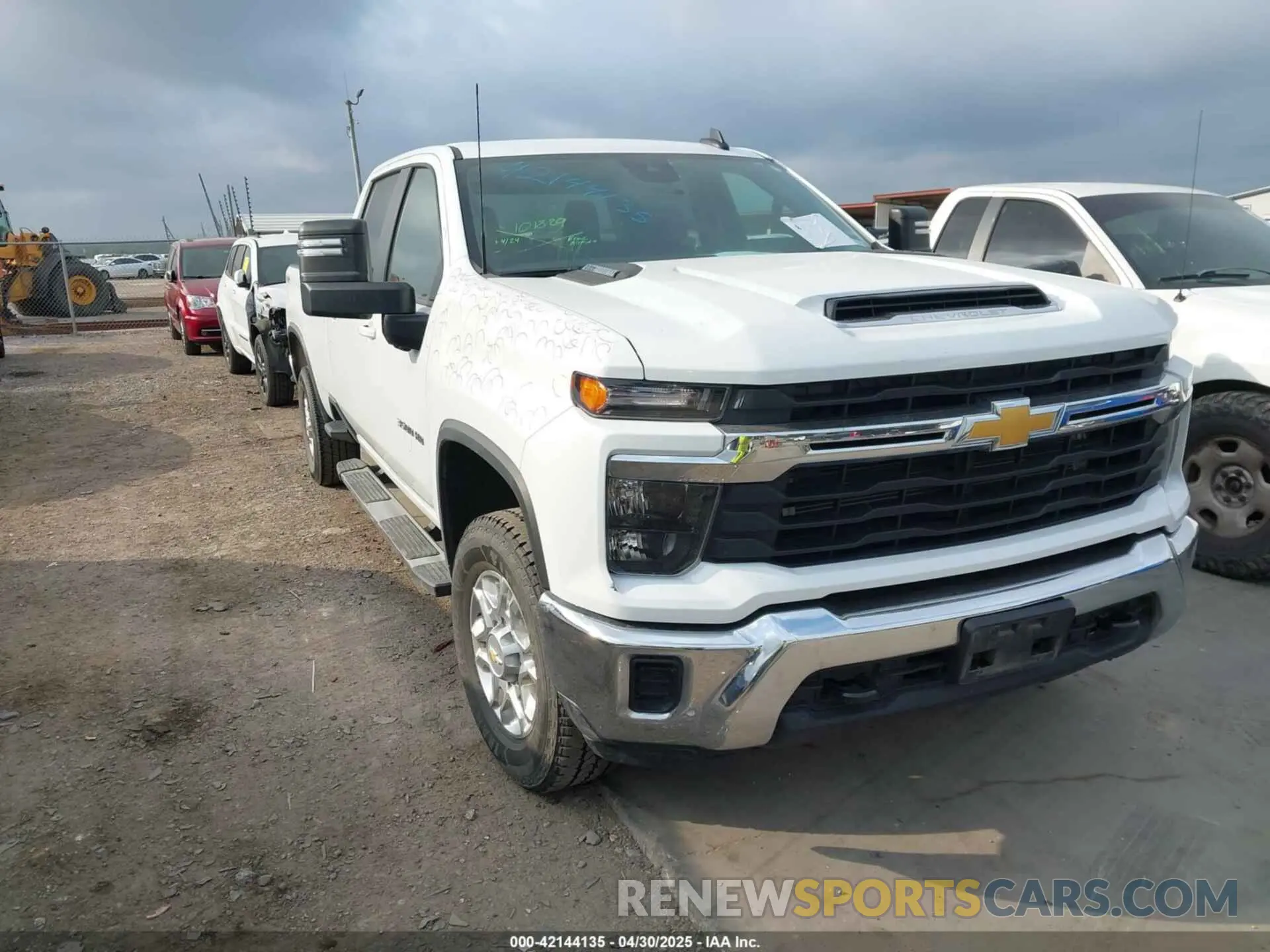 1 fotografías del automóvil dañado 1GC4YTEY4RF370775 CHEVROLET SILVERADO 3500HD 2024