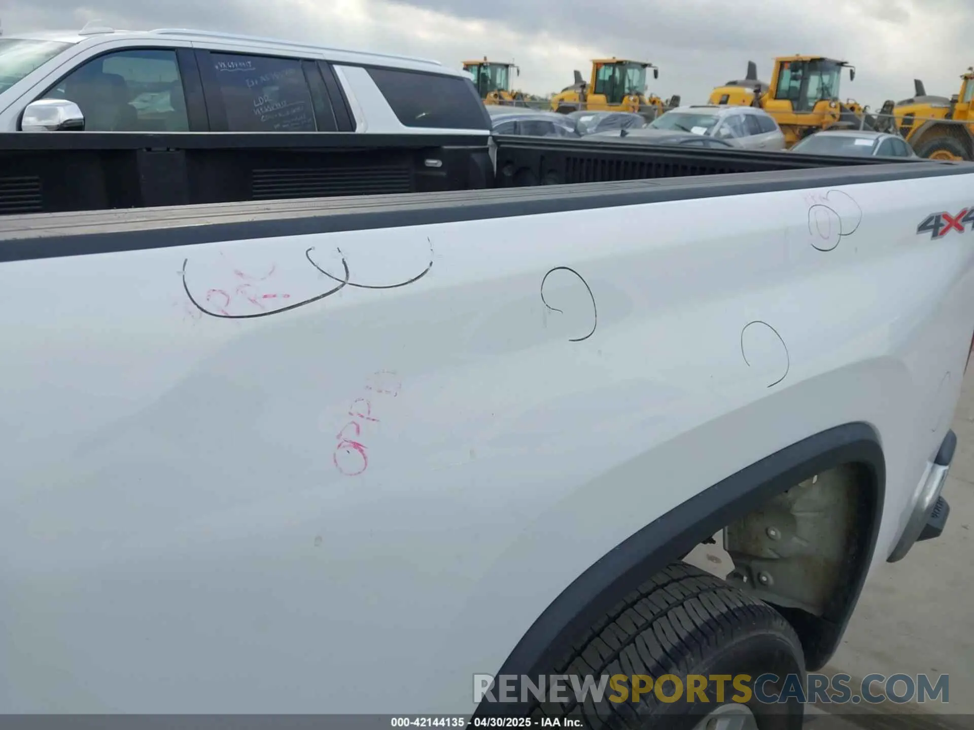 12 fotografías del automóvil dañado 1GC4YTEY4RF370775 CHEVROLET SILVERADO 3500HD 2024