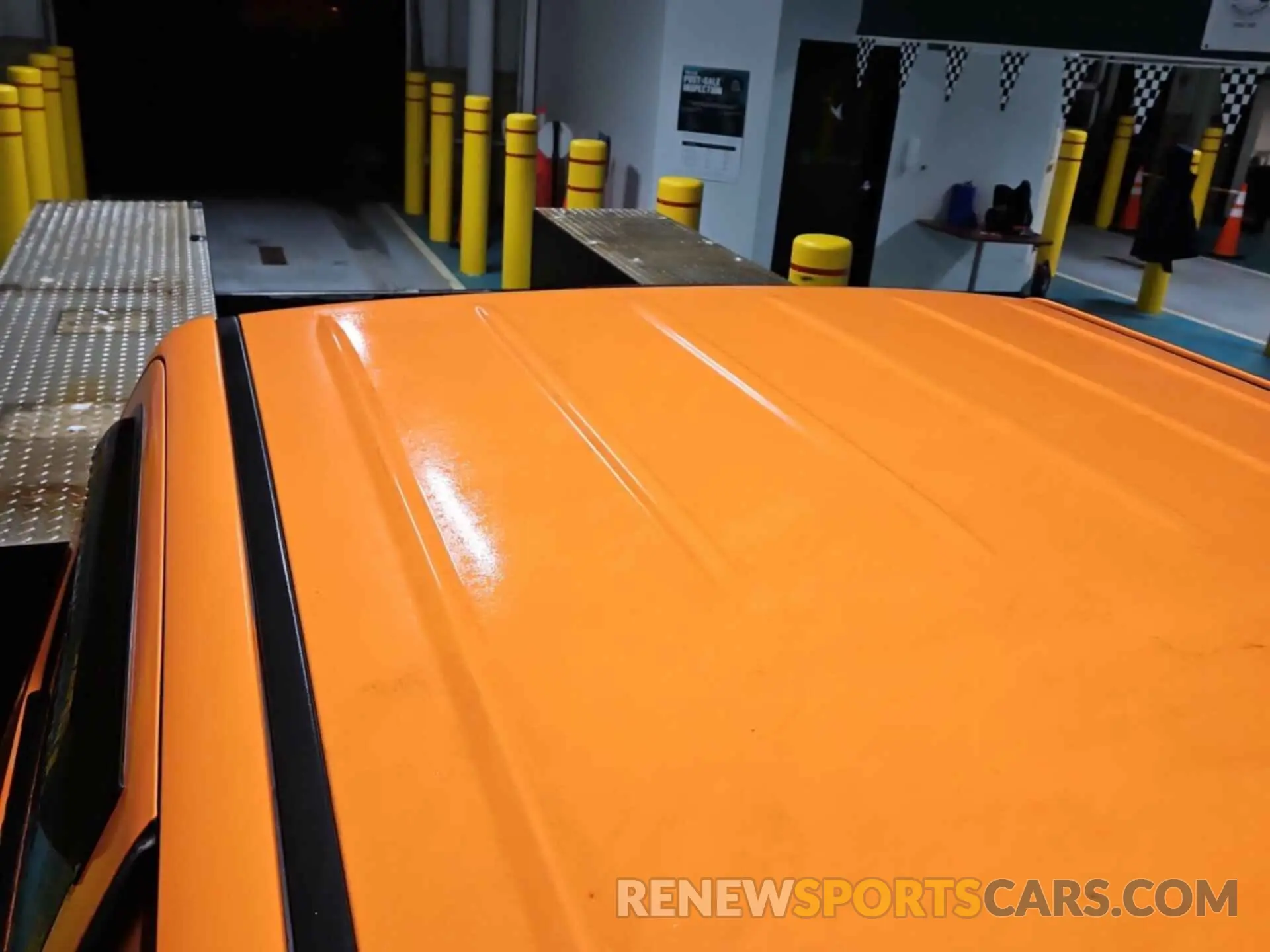 19 fotografías del automóvil dañado 1GB4KVCG7KF201934 CHEVROLET SILVERADO 3500HD CHASSIS 2019