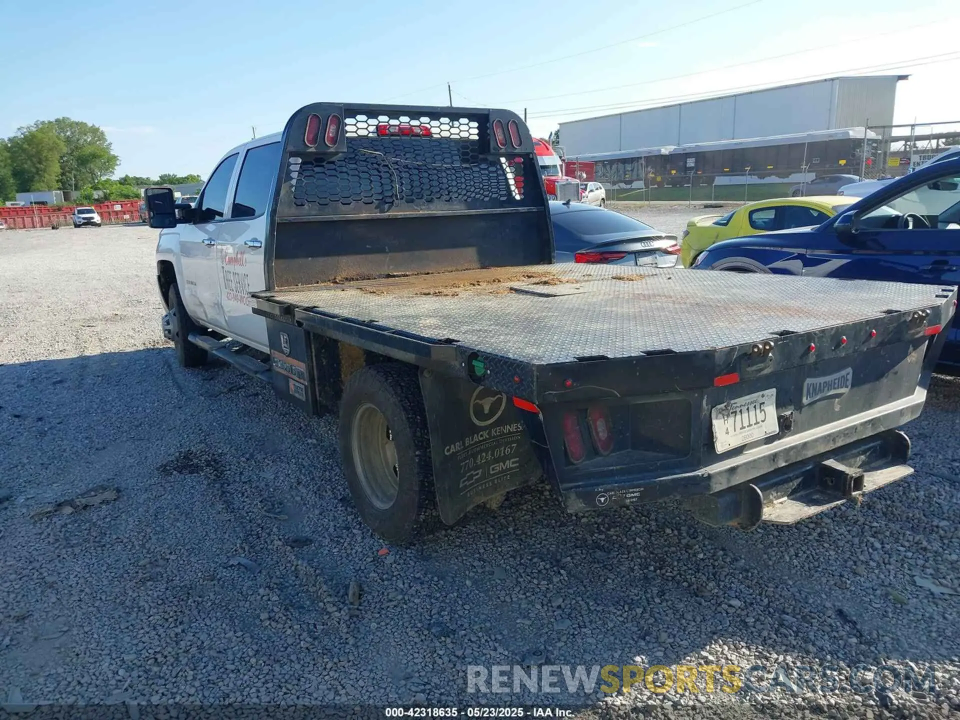 4 fotografías del automóvil dañado 1GB4KVCY0KF235416 CHEVROLET SILVERADO 3500HD CHASSIS 2019