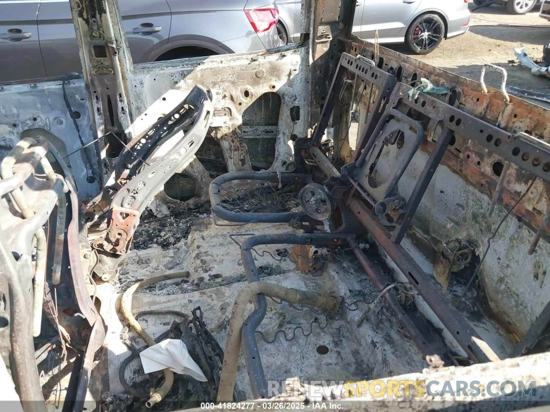 7 fotografías del automóvil dañado 1GB4KVCY5KF103025 CHEVROLET SILVERADO 3500HD CHASSIS 2019