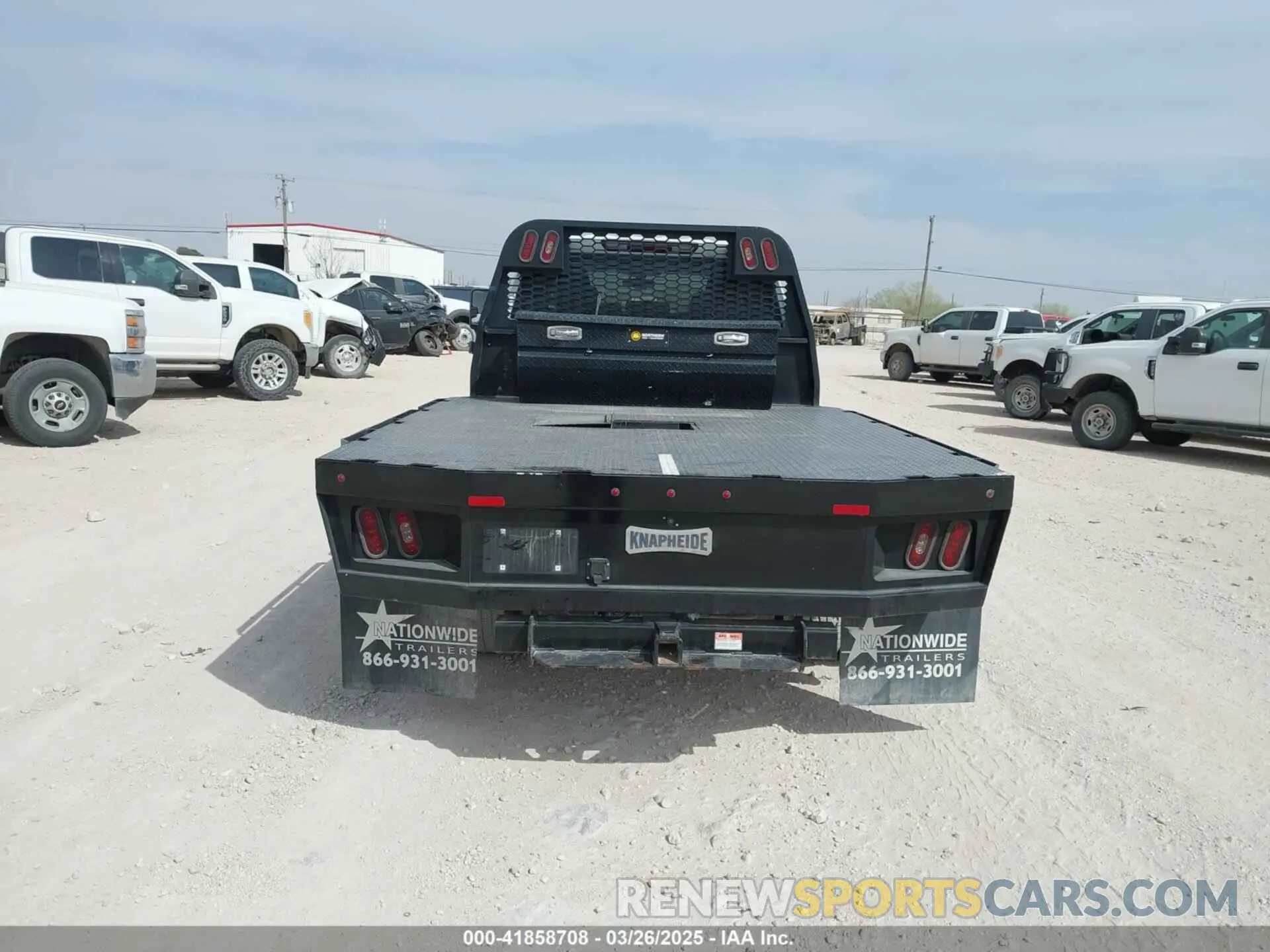 14 fotografías del automóvil dañado 1GB4YSEY2MF179914 CHEVROLET SILVERADO 3500HD CHASSIS 2021
