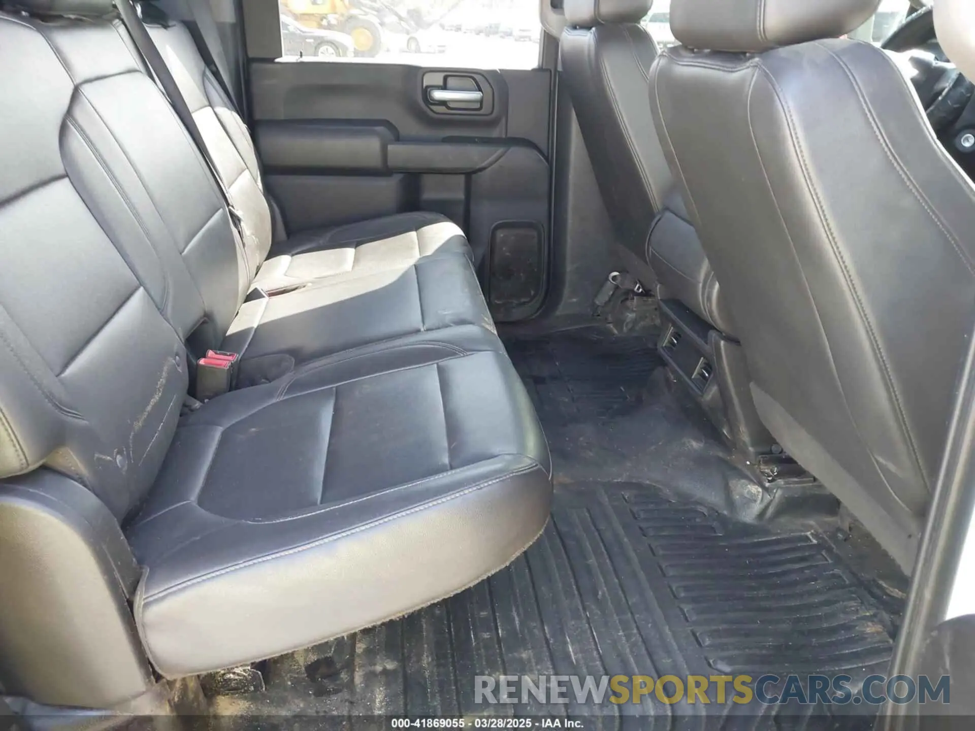 8 fotografías del automóvil dañado 1GB4YSEY2MF278135 CHEVROLET SILVERADO 3500HD CHASSIS 2021
