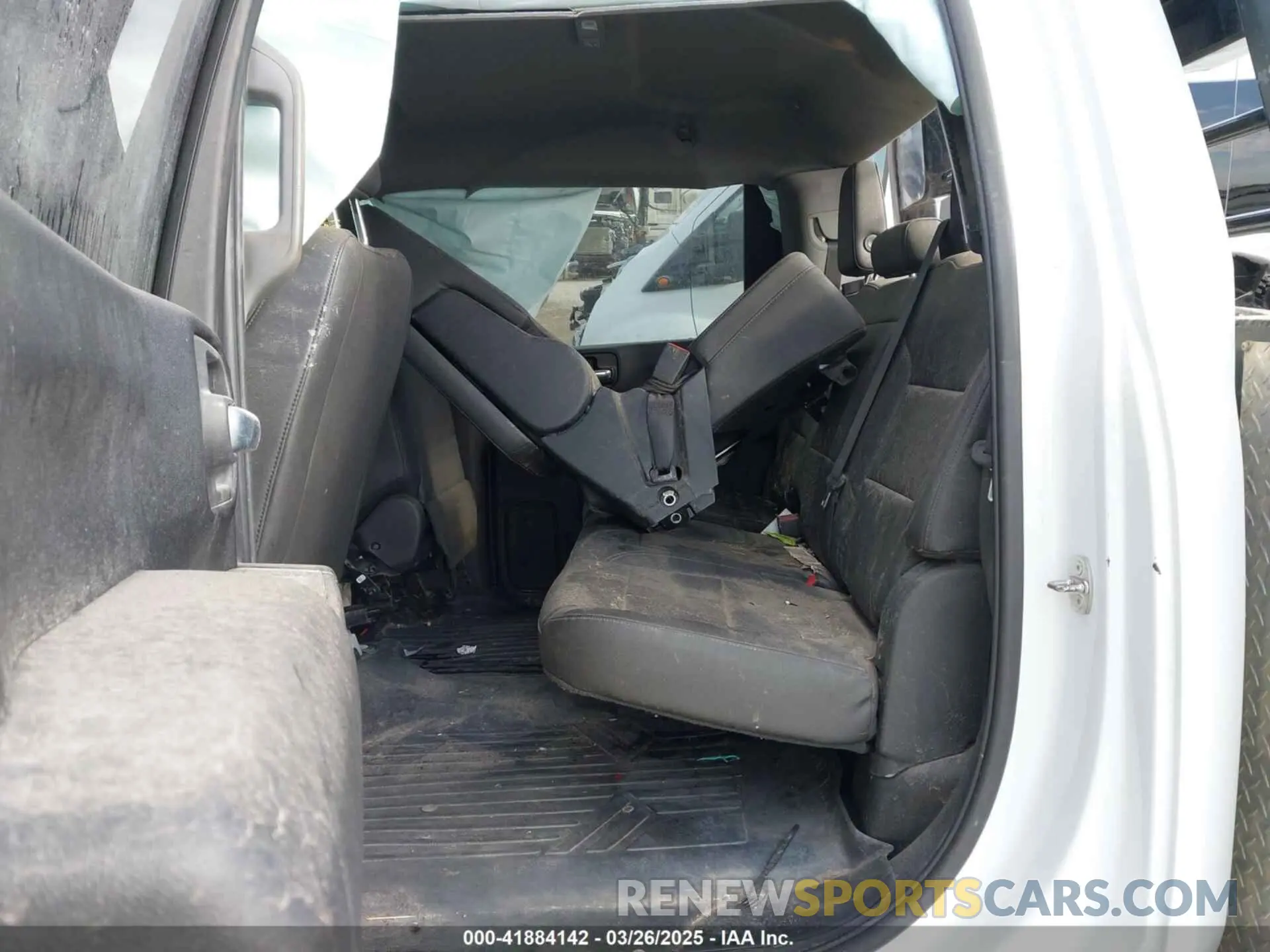 7 fotografías del automóvil dañado 1GB4WREY3NF344952 CHEVROLET SILVERADO 3500HD CHASSIS 2022