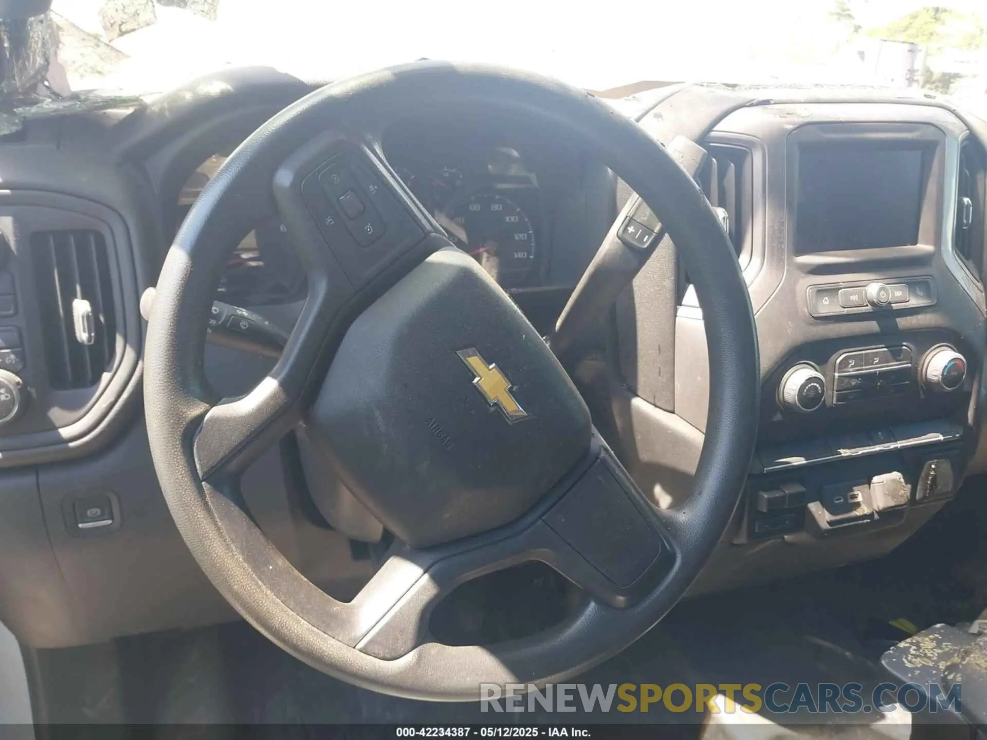 15 fotografías del automóvil dañado 1GB4YSE75NF159407 CHEVROLET SILVERADO 3500HD CHASSIS 2022