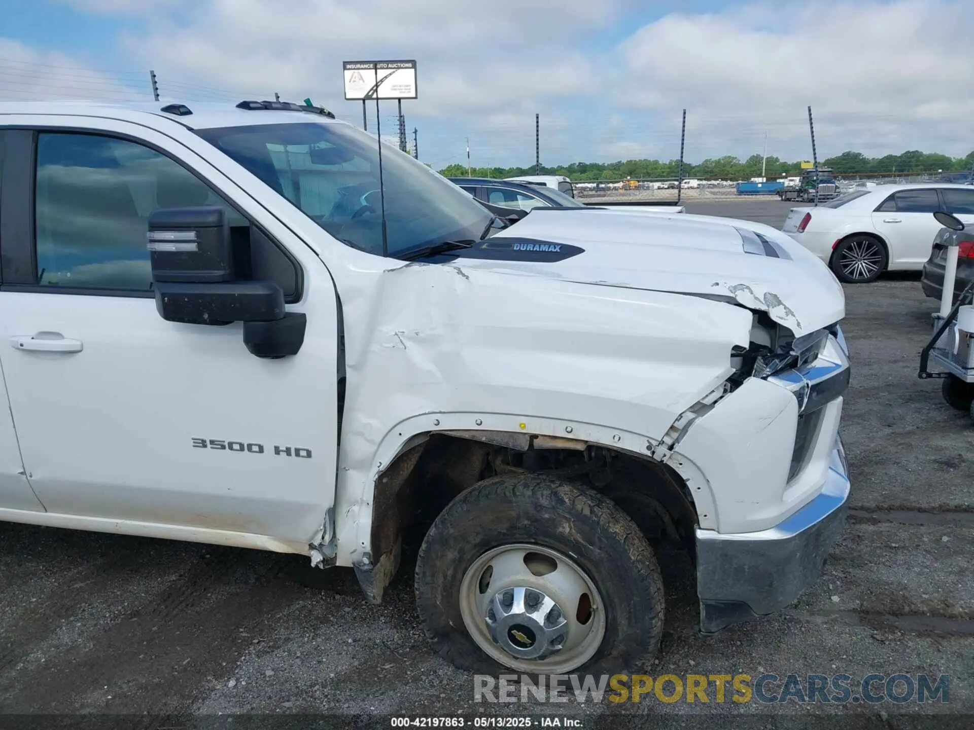 19 fotografías del automóvil dañado 1GB4YTEY8NF244577 CHEVROLET SILVERADO 3500HD CHASSIS 2022