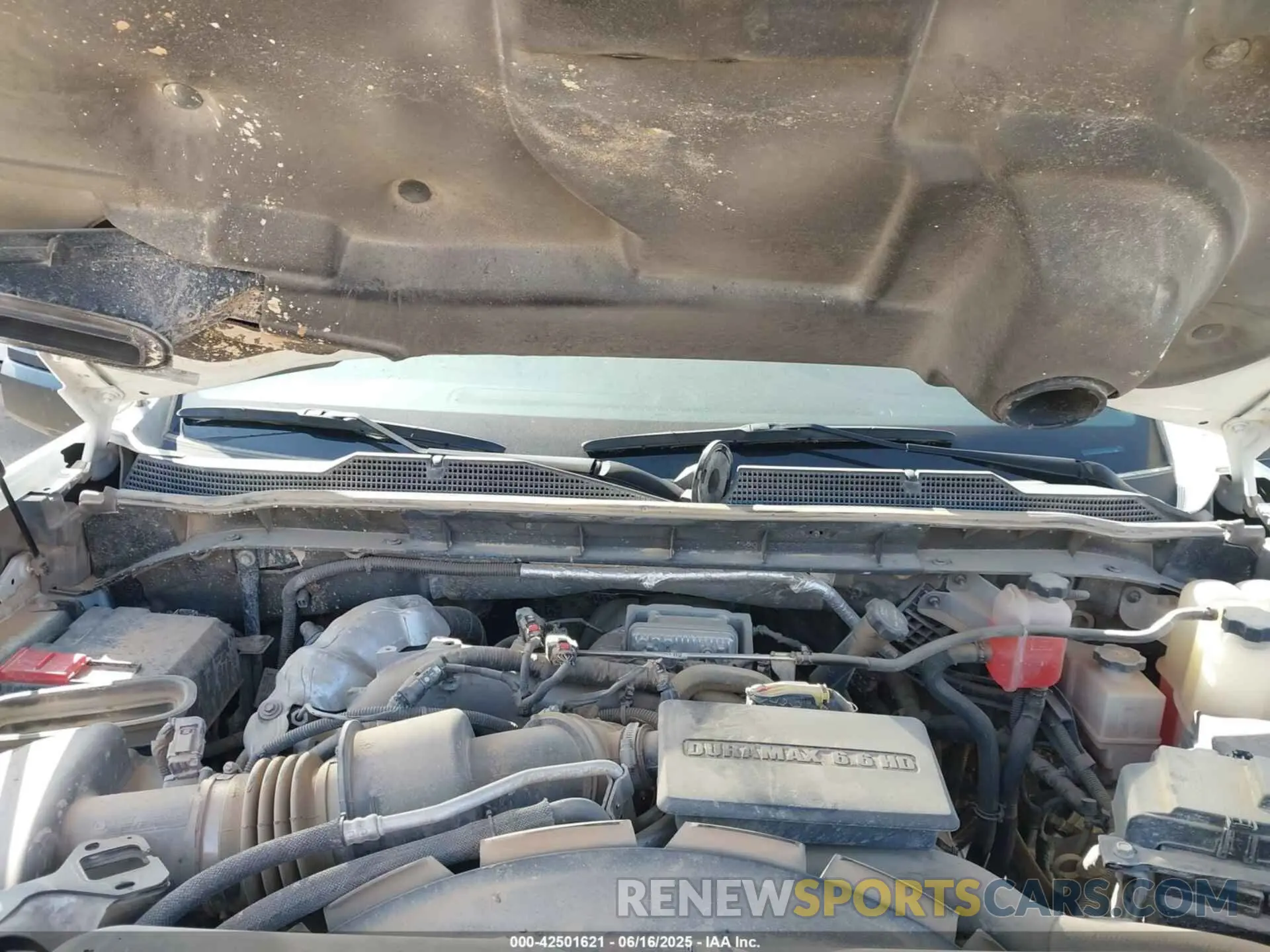 9 fotografías del automóvil dañado 1GB4YTEY8NF340306 CHEVROLET SILVERADO 3500HD CHASSIS 2022