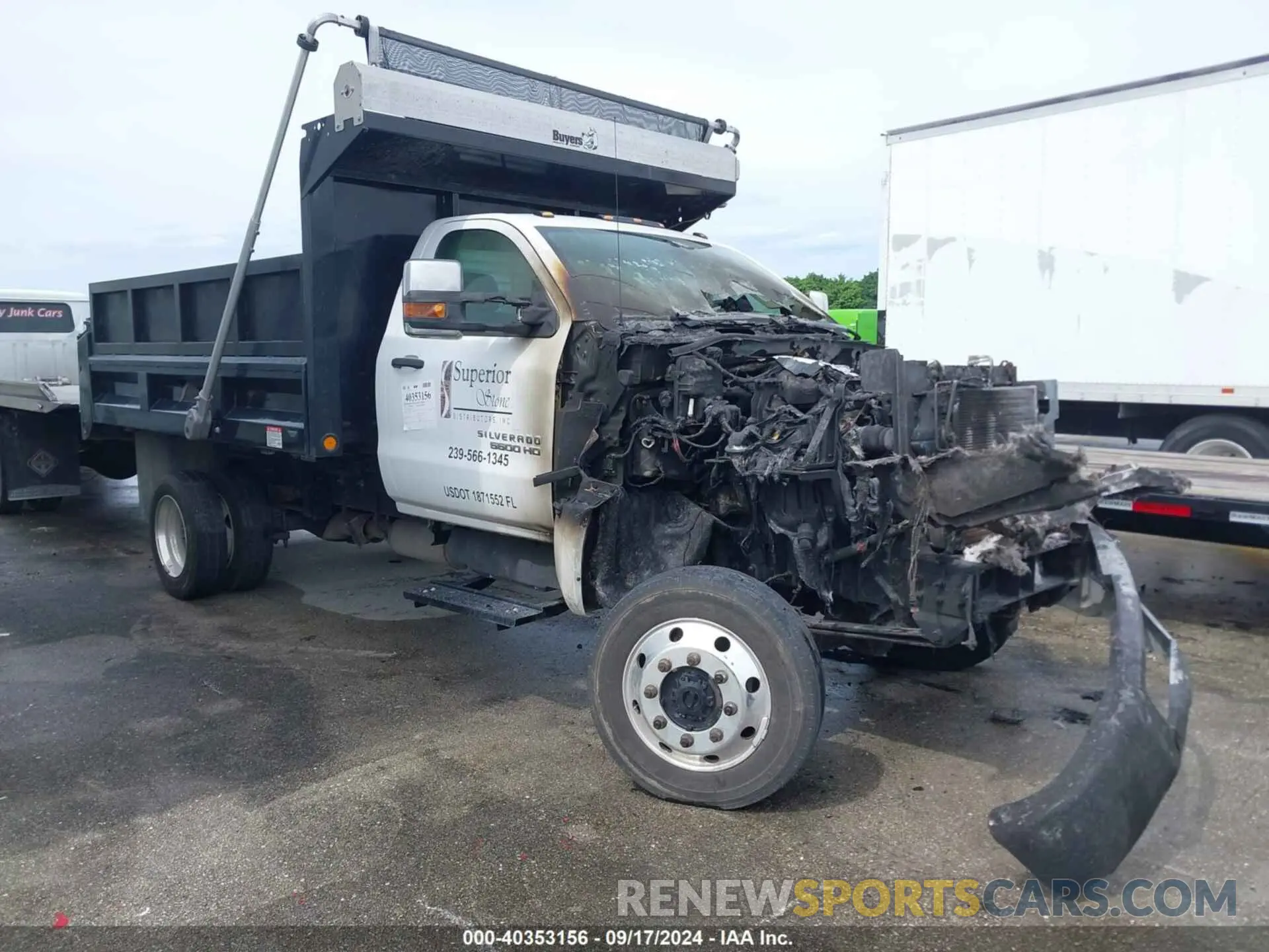 1 fotografías del automóvil dañado 1HTKJPVK8NH415376 CHEVROLET SILVERADO 4500HD 2022