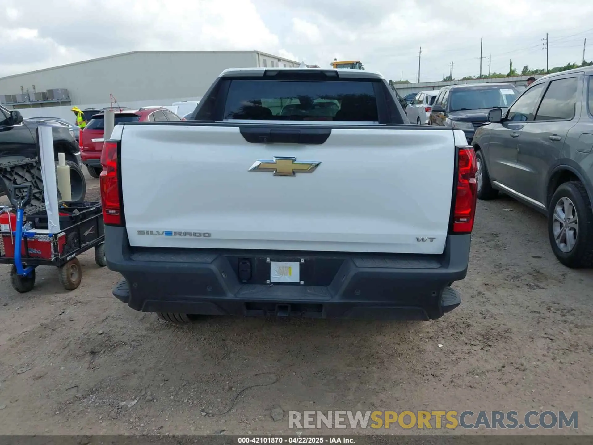 16 fotografías del automóvil dañado 1GC10VEL6RU200925 CHEVROLET SILVERADO EV 2024