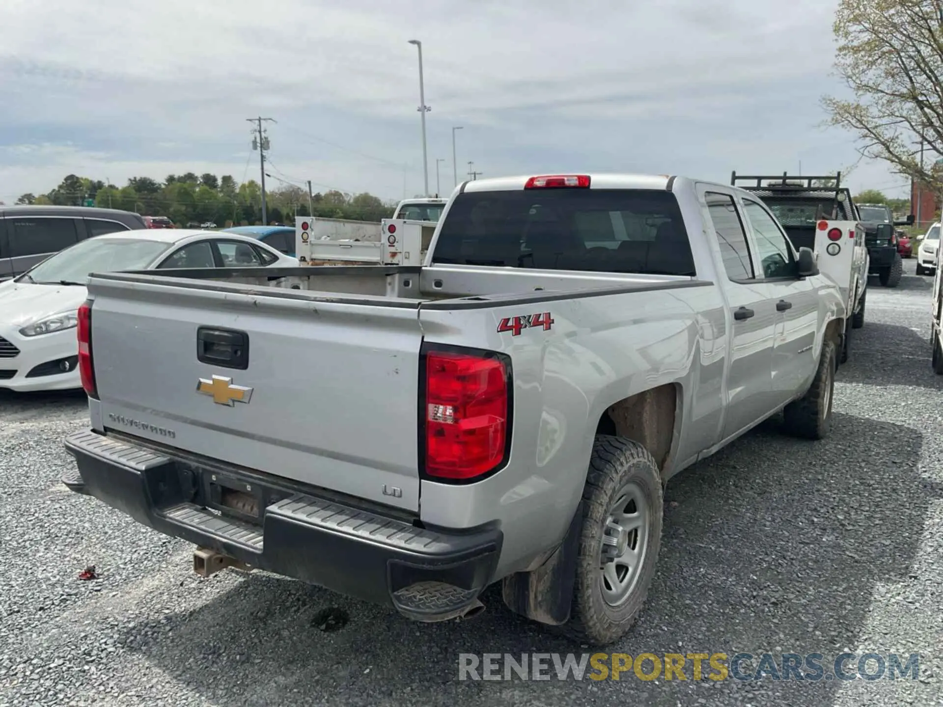 20 fotografías del automóvil dañado 2GCVKNEC1K1158712 CHEVROLET SILVERADO LD 2019