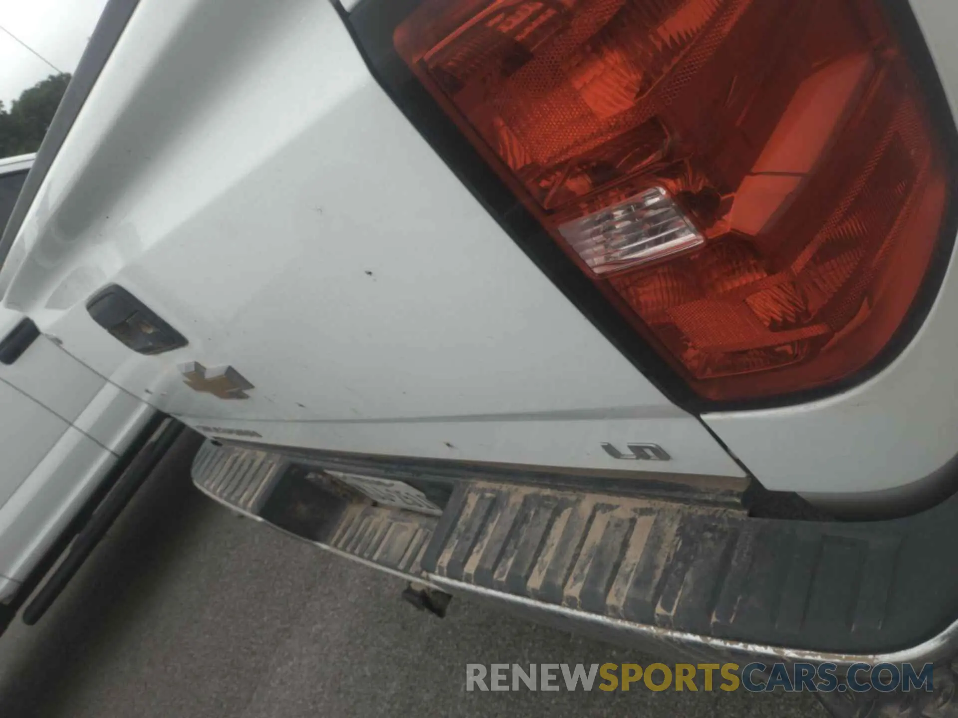 27 fotografías del automóvil dañado 2GCVKPEC1K1176428 CHEVROLET SILVERADO LD 2019