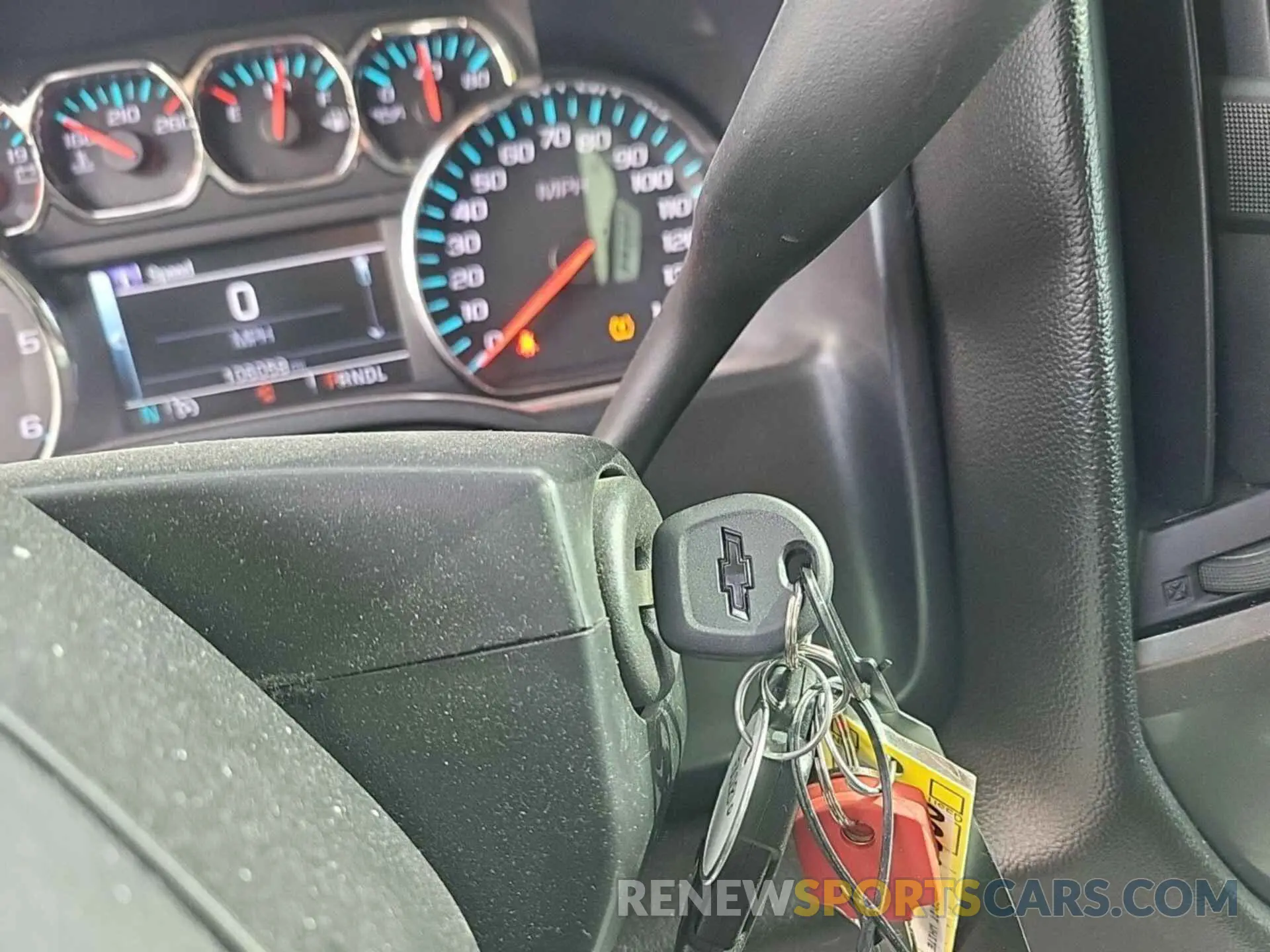 3 fotografías del automóvil dañado 2GCVKPEC3K1128722 CHEVROLET SILVERADO LD 2019