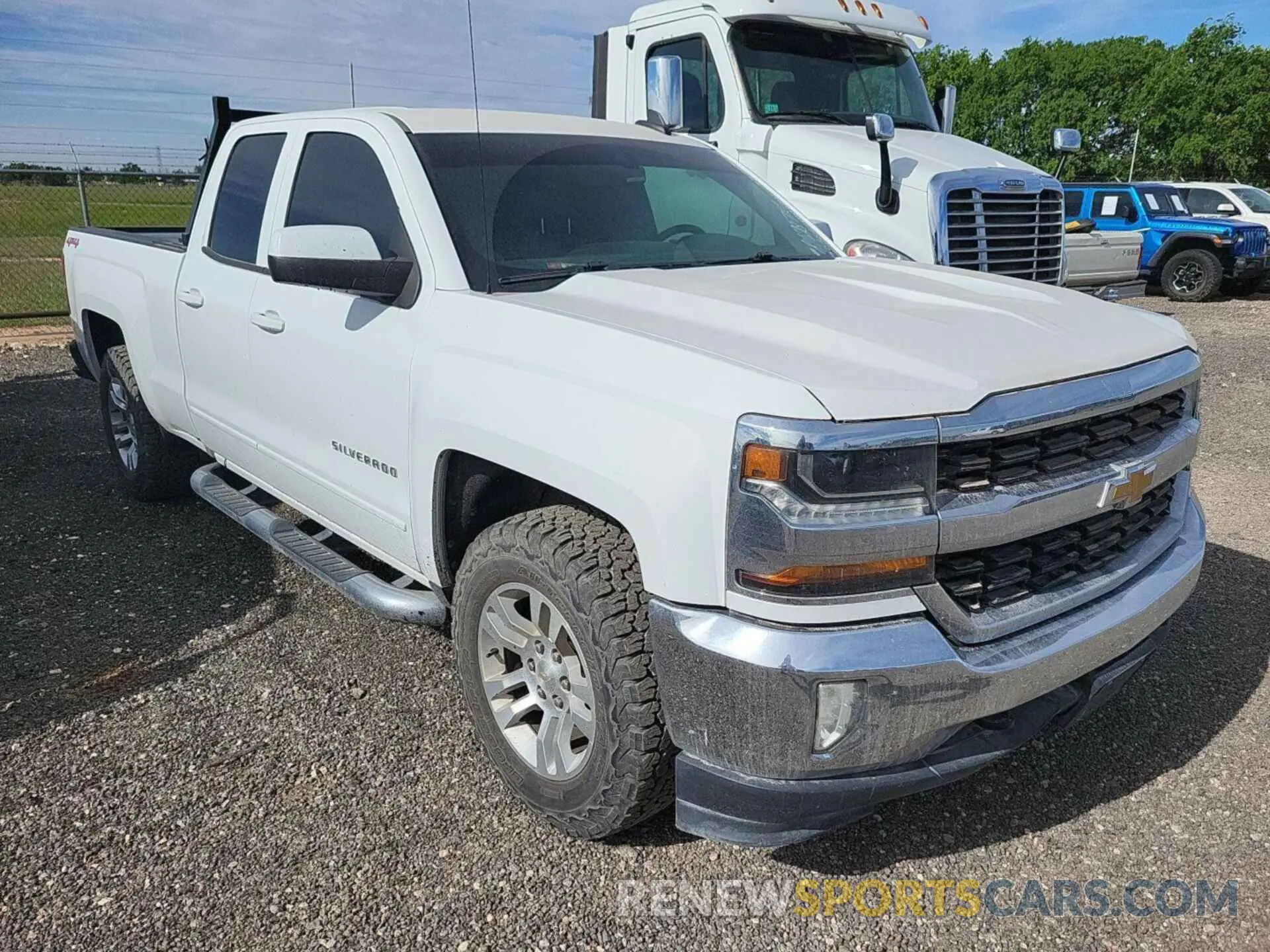 9 fotografías del automóvil dañado 2GCVKPEC3K1128722 CHEVROLET SILVERADO LD 2019