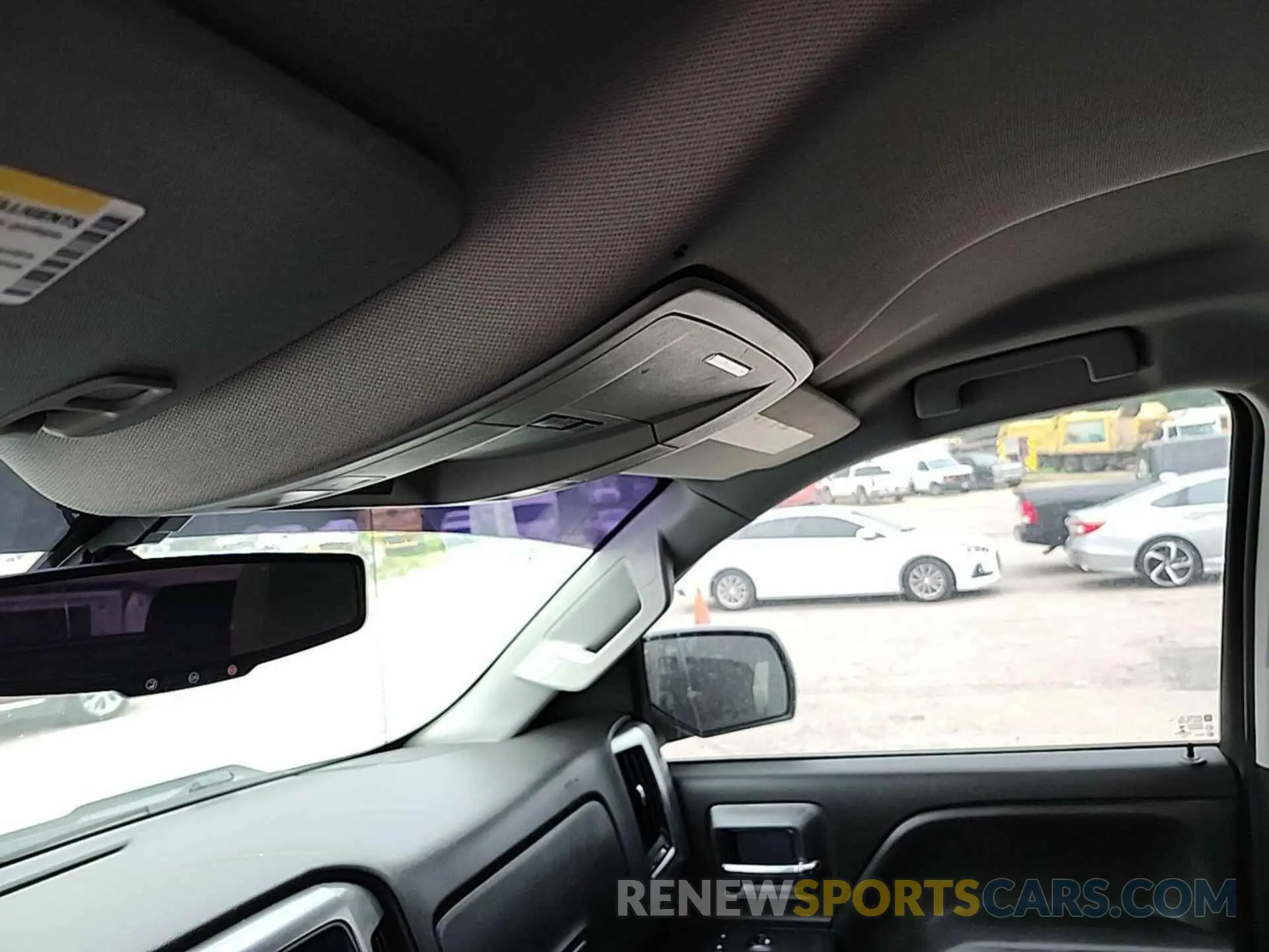 23 fotografías del automóvil dañado 2GCVKPECXK1203559 CHEVROLET SILVERADO LD 2019