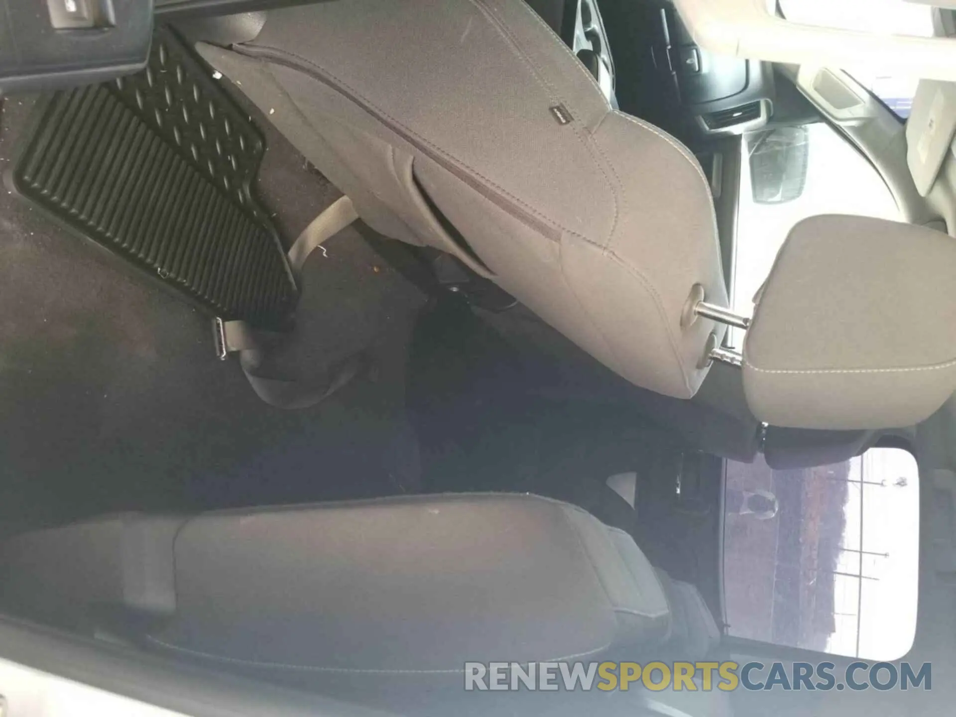 26 fotografías del automóvil dañado 2GCVKPECXK1203559 CHEVROLET SILVERADO LD 2019